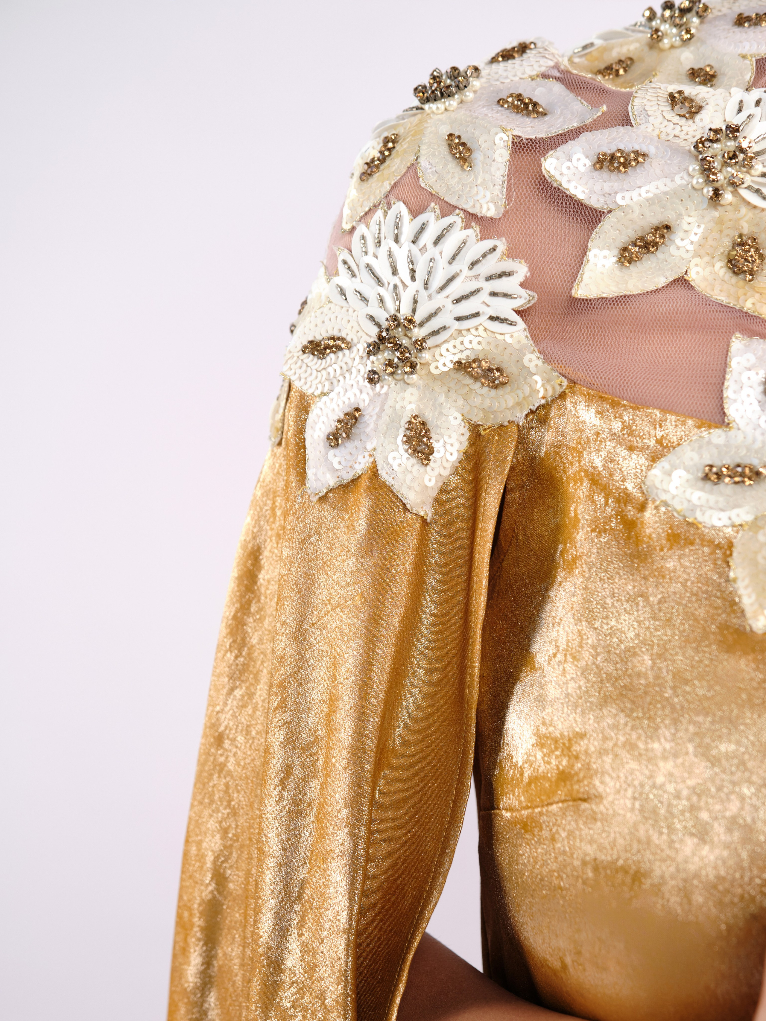 Jouri by Rola. Коммерческий, репортажный фотограф в Москве Лейла Мару