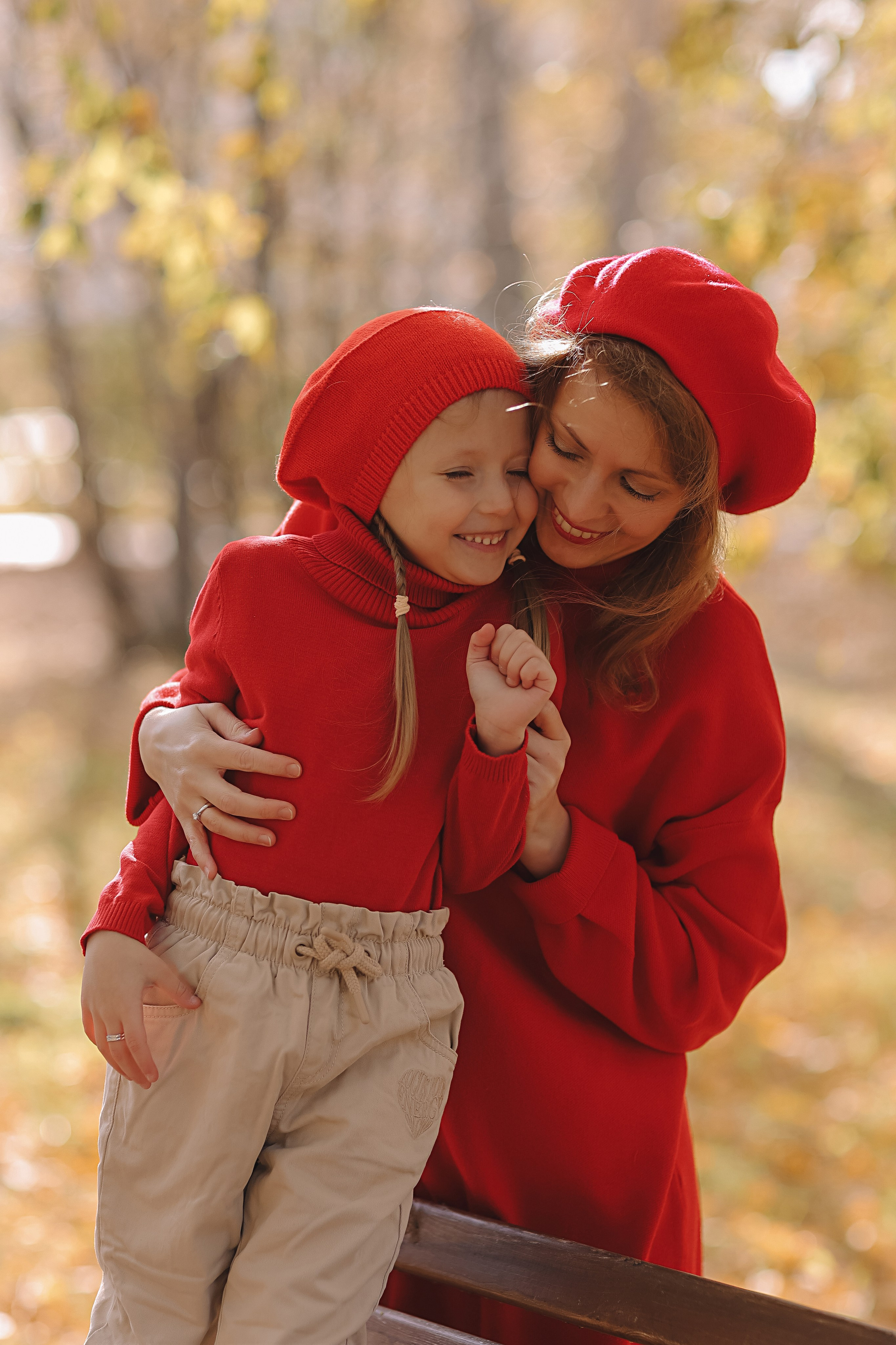 Осень. Семейный фотограф Тюмень, фотограф на роды Салмина Мария