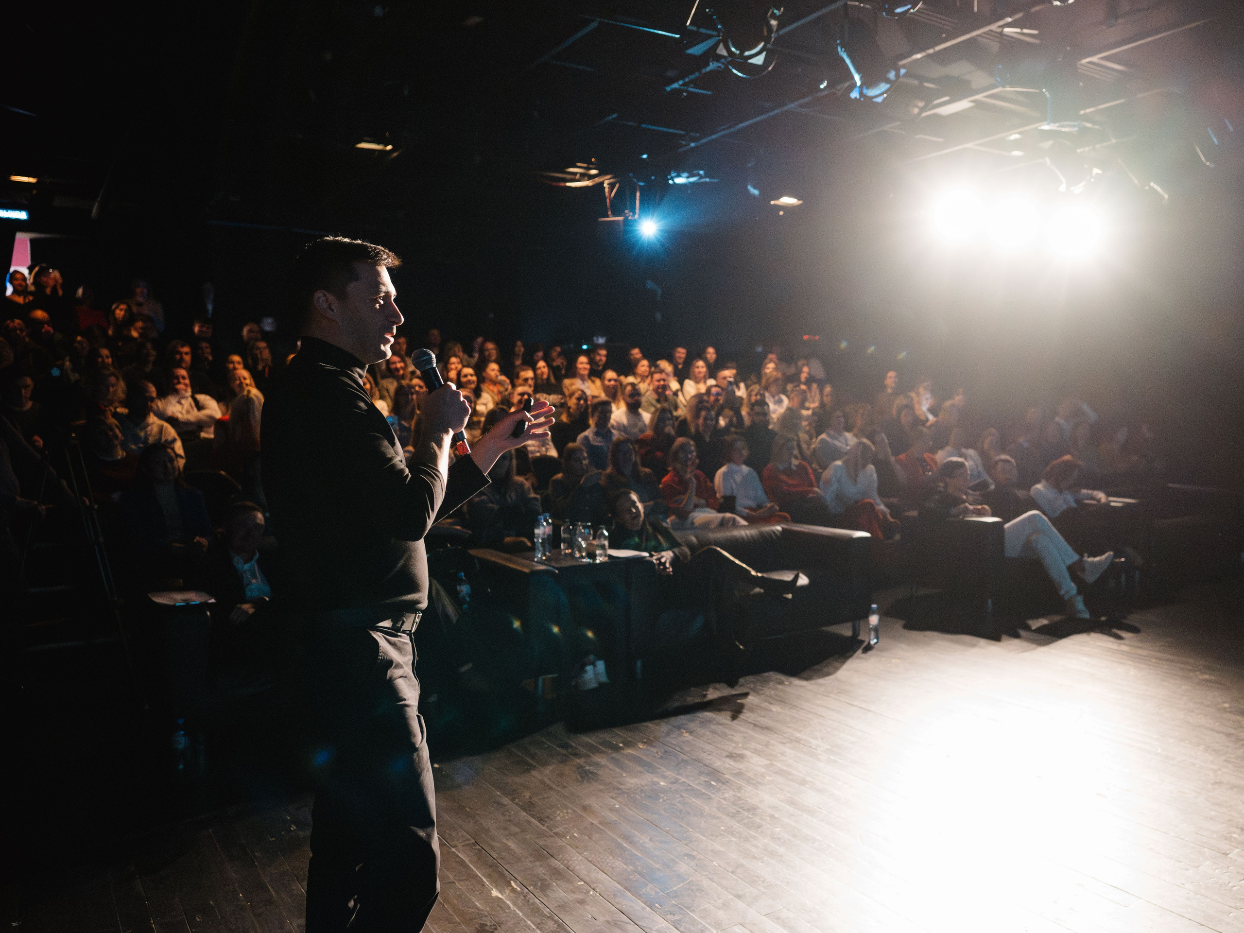 Старт продаж Уникум на Энгельса. Фотограф Алексей Шрайбик