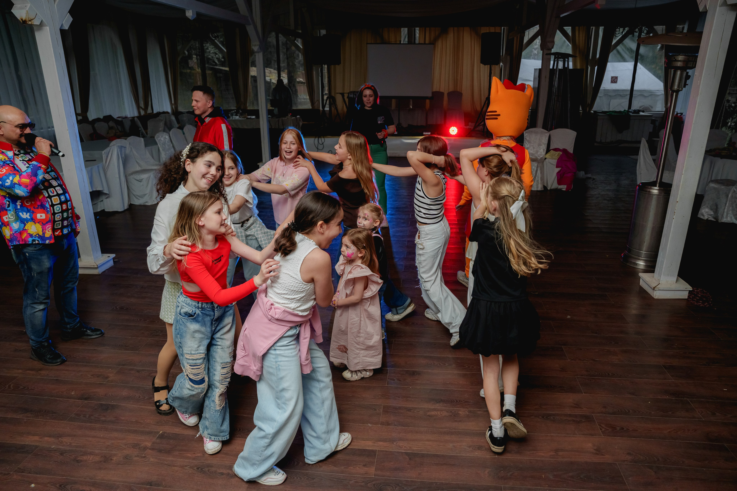 Выпускной 9 класс. Станислав Тюрин Фотограф Москва. Индивидуальные и семейные фотосессии;