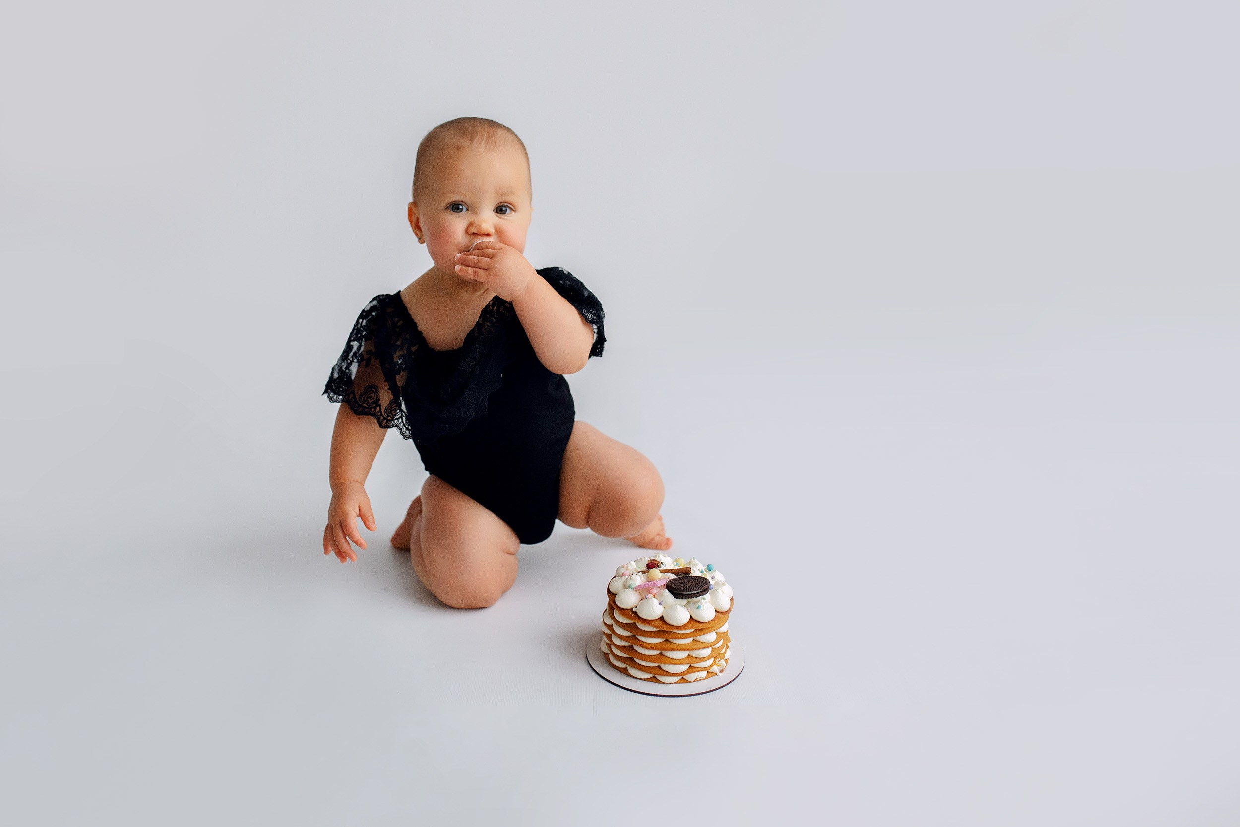 СОФА 1 год. Фотограф новорожденных Оксана Полевская