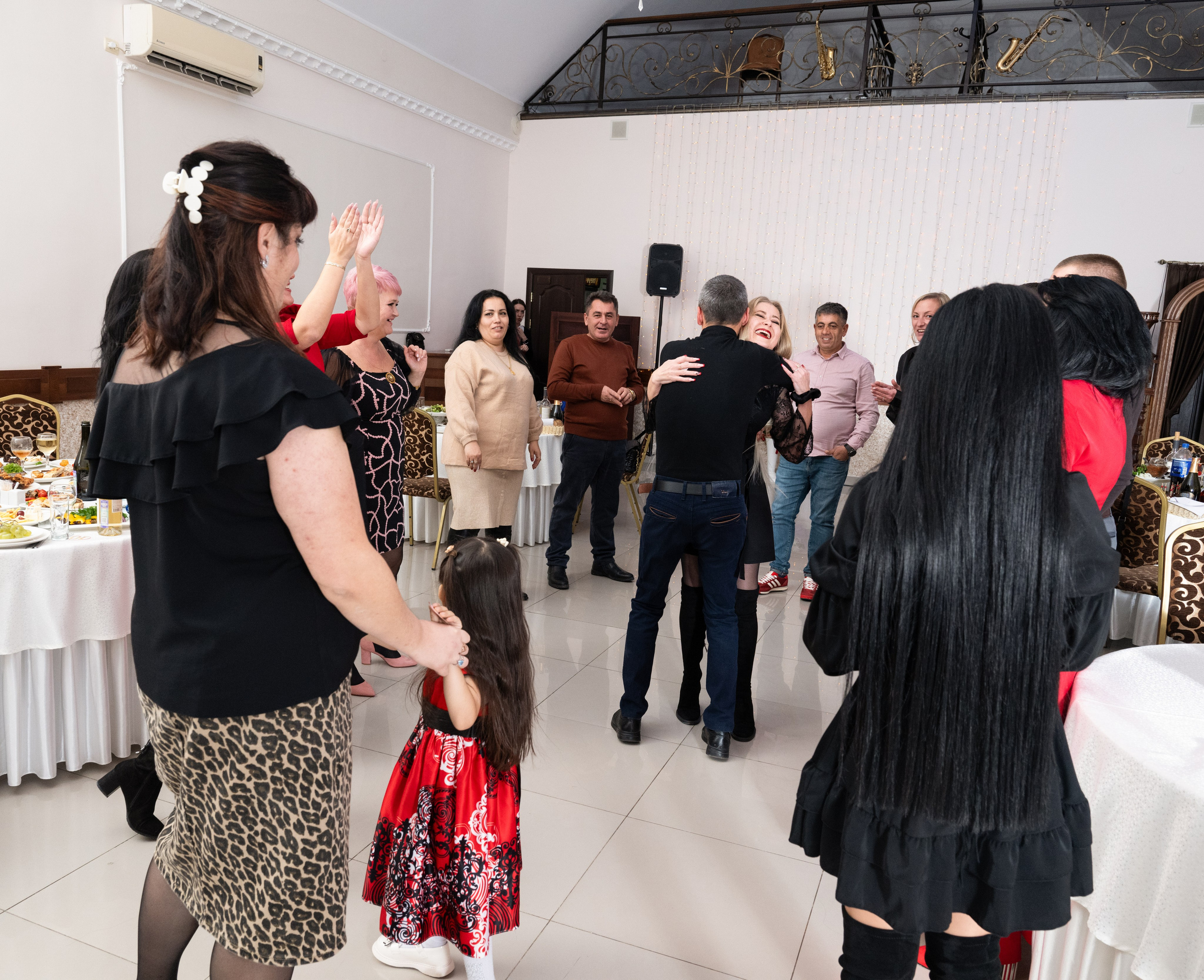 Юбилеи и Корпоративы. Студийный и свадебный фотограф и видеограф в Севастополе — Юлия Макаренко