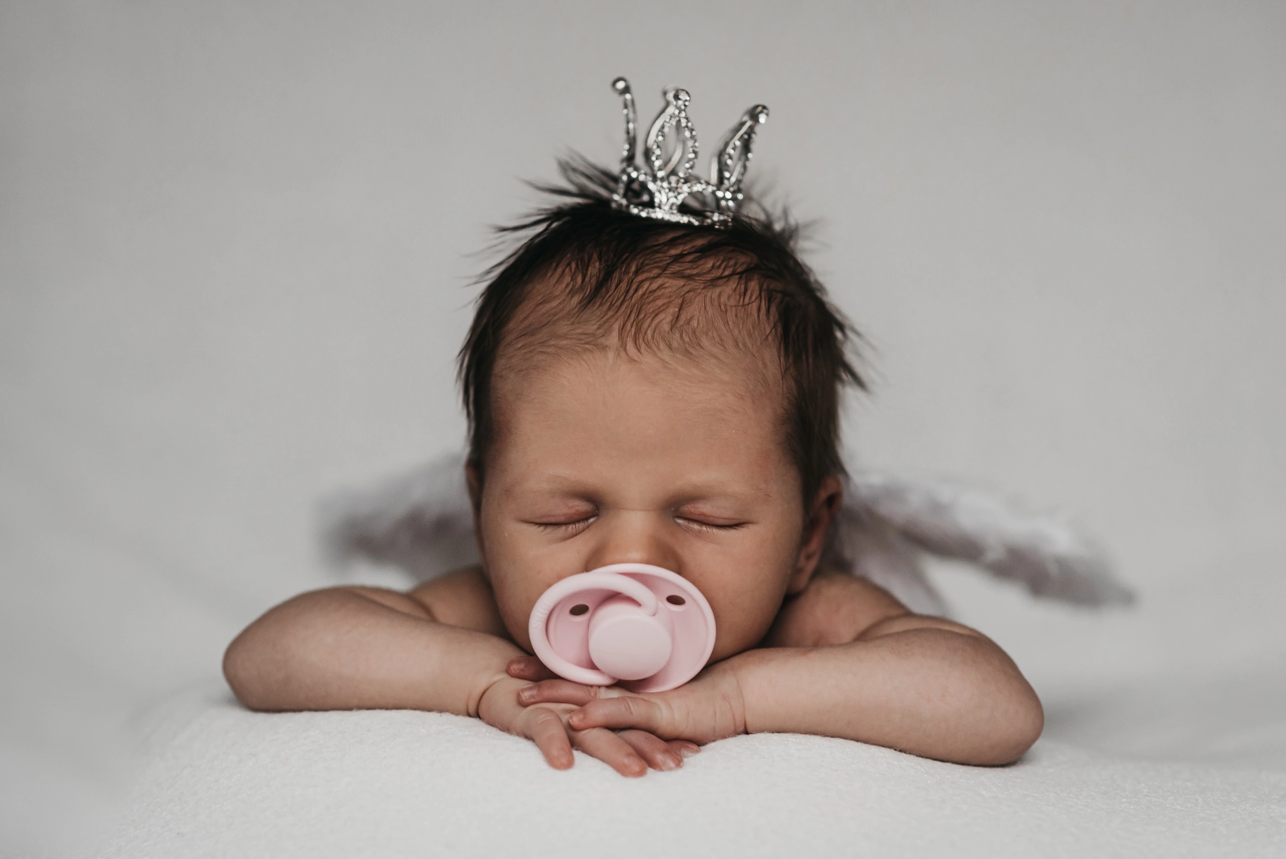 Newborn фотосессии новорожденных Baby Smile. Студийный и свадебный фотограф и видеограф в Севастополе — Юлия Макаренко