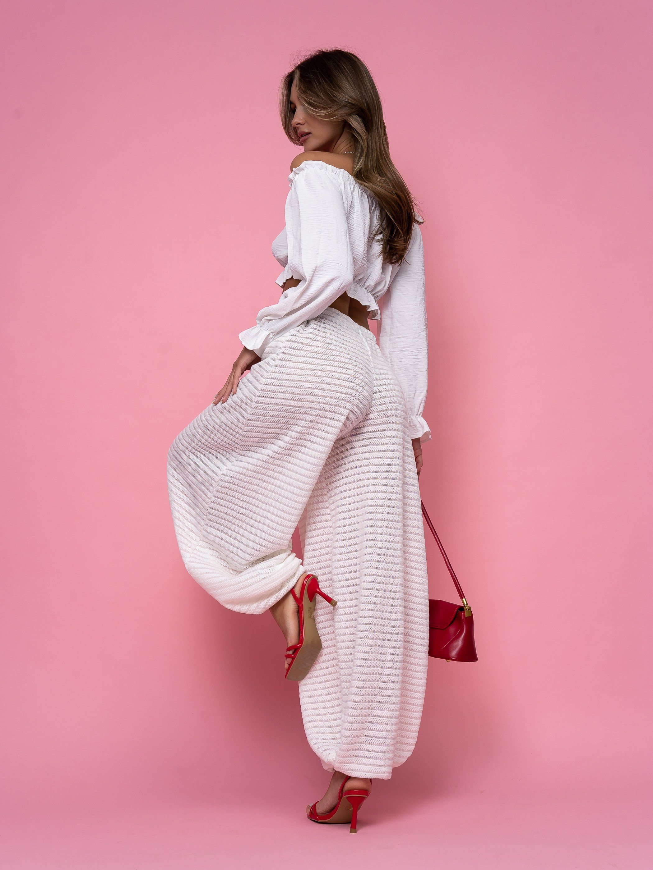 Как выделить белую одежду в кадре и сохранить летнее настроение. Фотограф Ирина Козлова г. Чебоксары