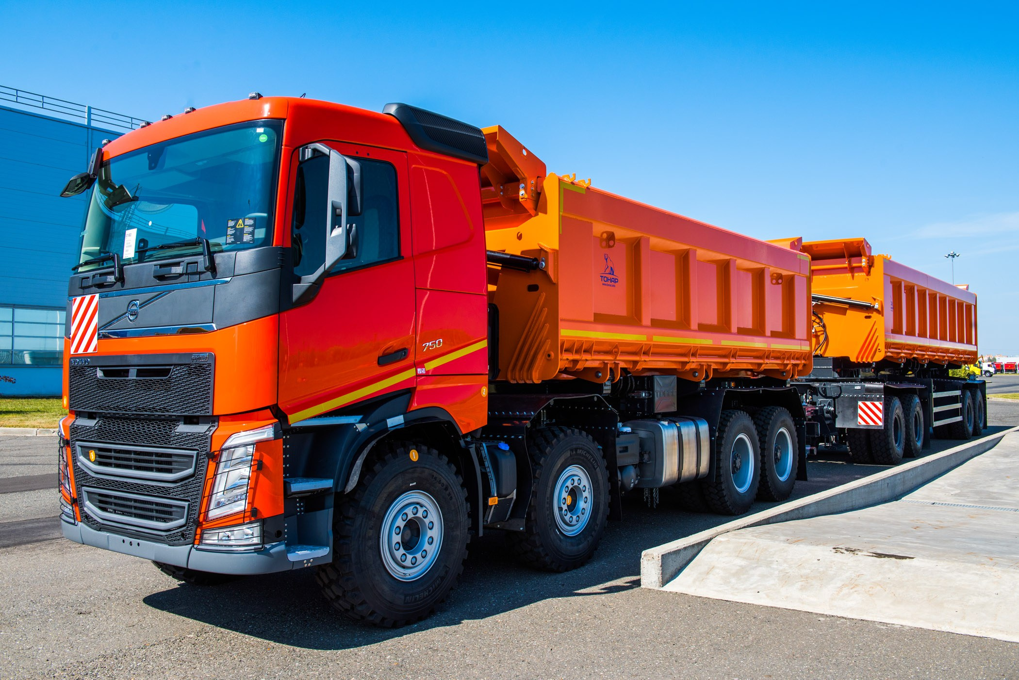 Завод Volvo Trucks в Калуге, 2018 год. Промышленный и репортажный фотограф в Калуге Игорь Малеев