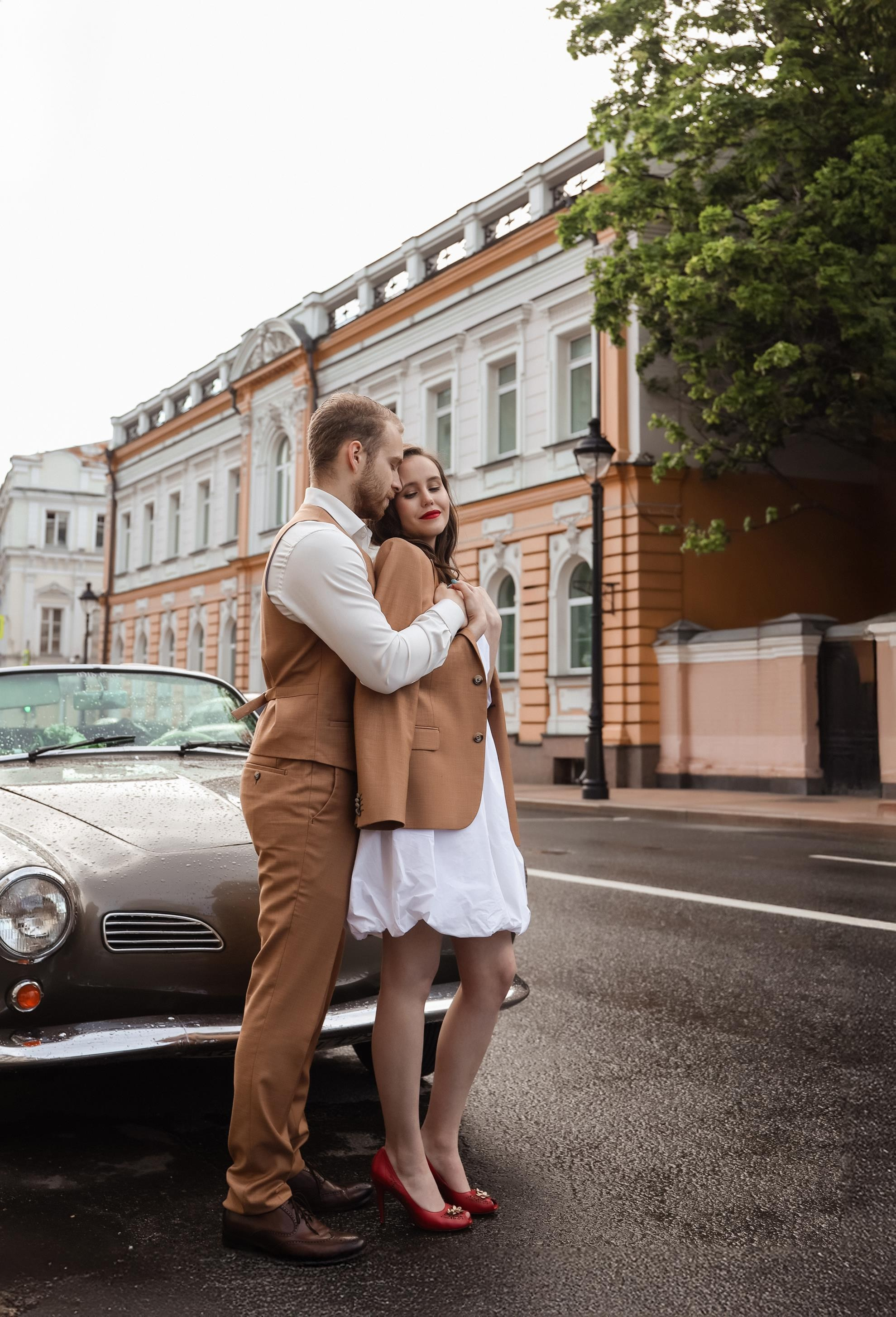 Jump in my car. Алина Малышева, свадебный и семейный фотограф Москва