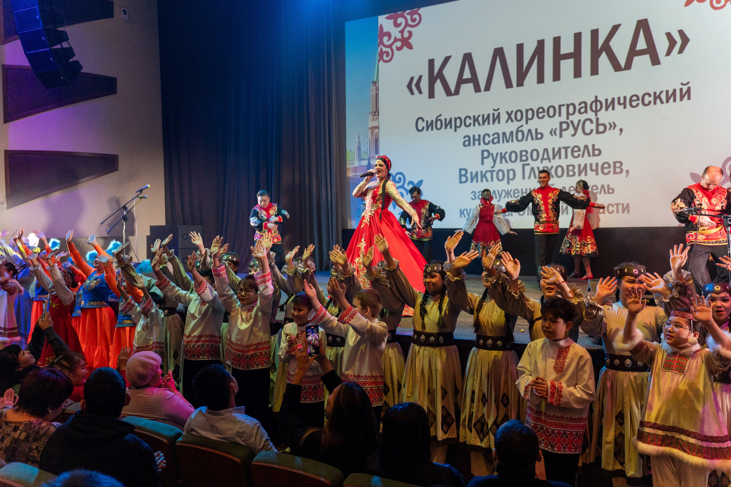 Благотворительные концерты. Свадебный и семейный фотограф в Омске — Динара Чолпонбаева