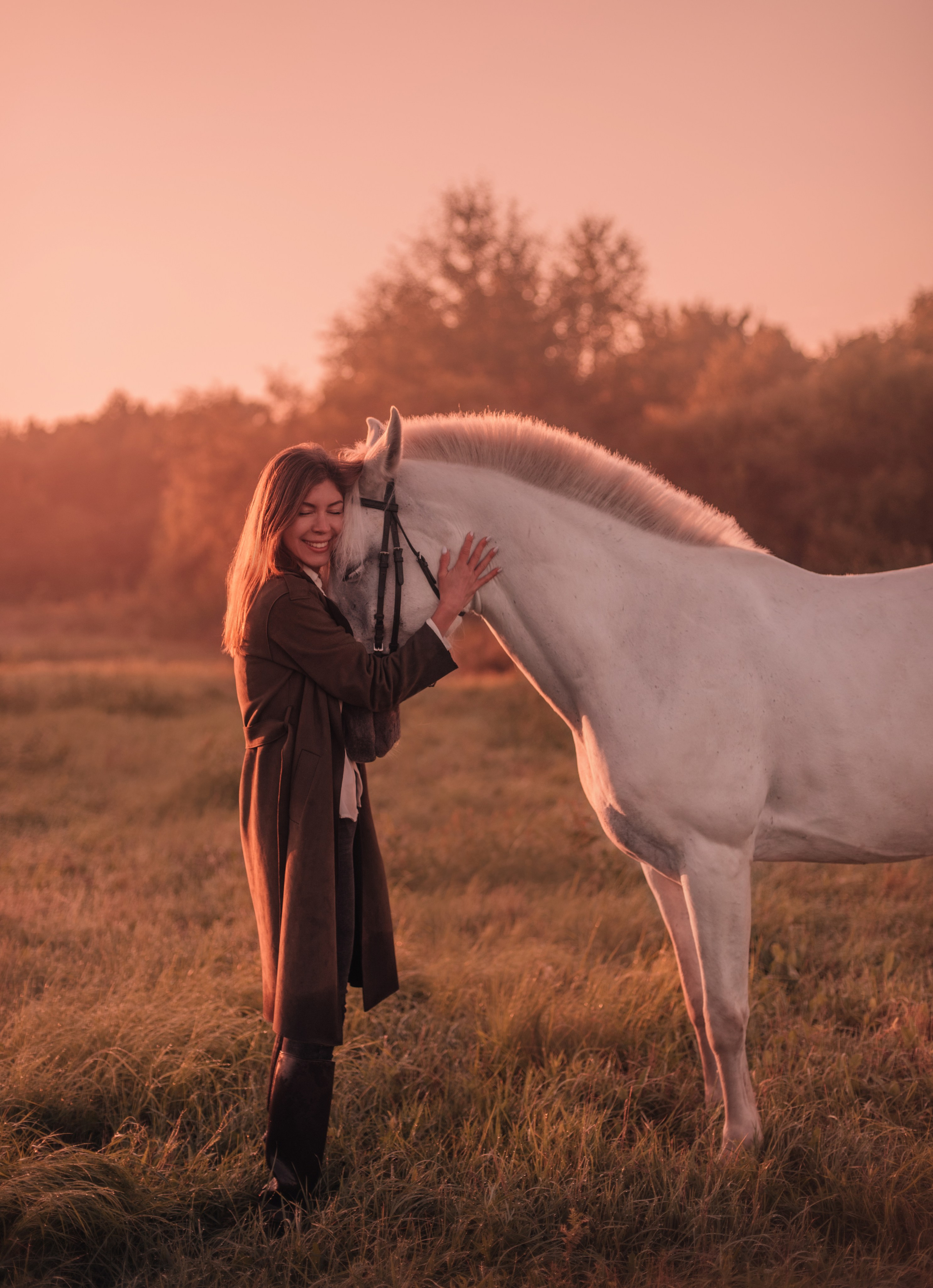 Конное: рассвет на поле с Лерой и Златой. Портфолио