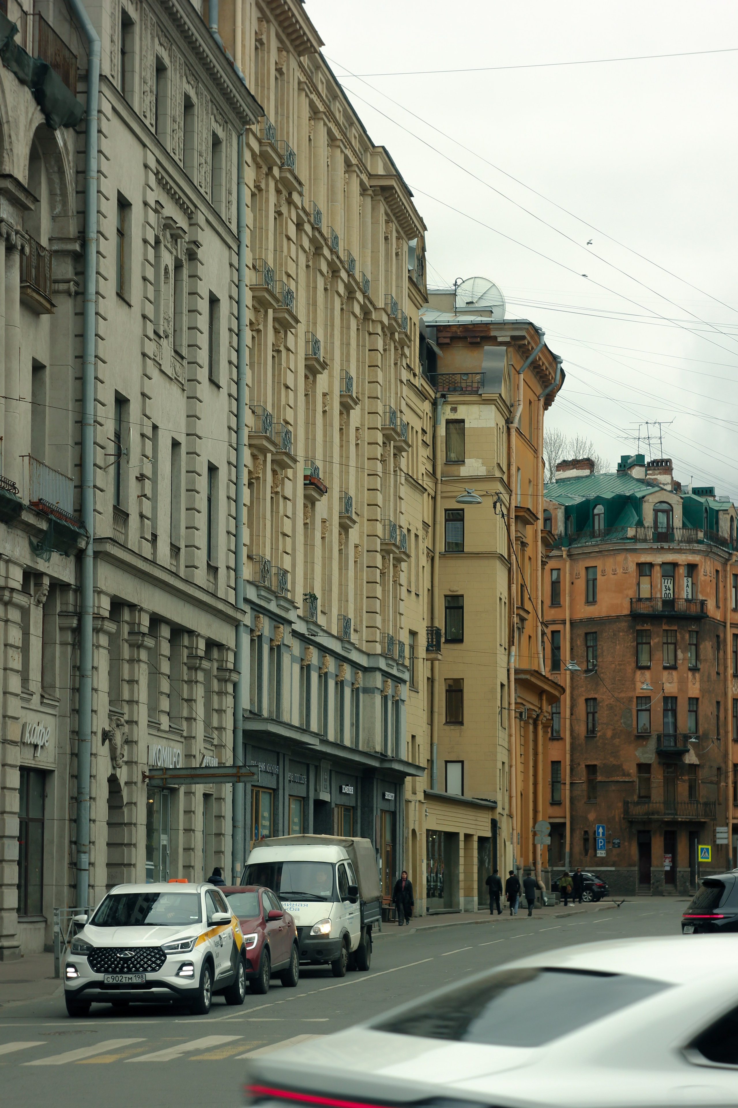 Street. Фотограф YODLUCE