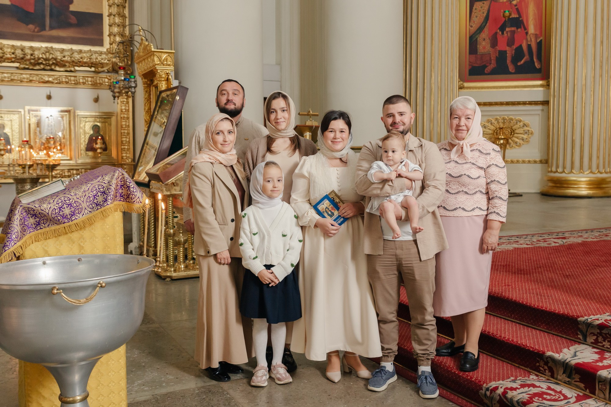 Индивидуальное крещение СПб Измайловский собор. Фотограф крещение венчание в Петербурге! Помогает подобрать храм и посоветовал душевного батюшку в СПб