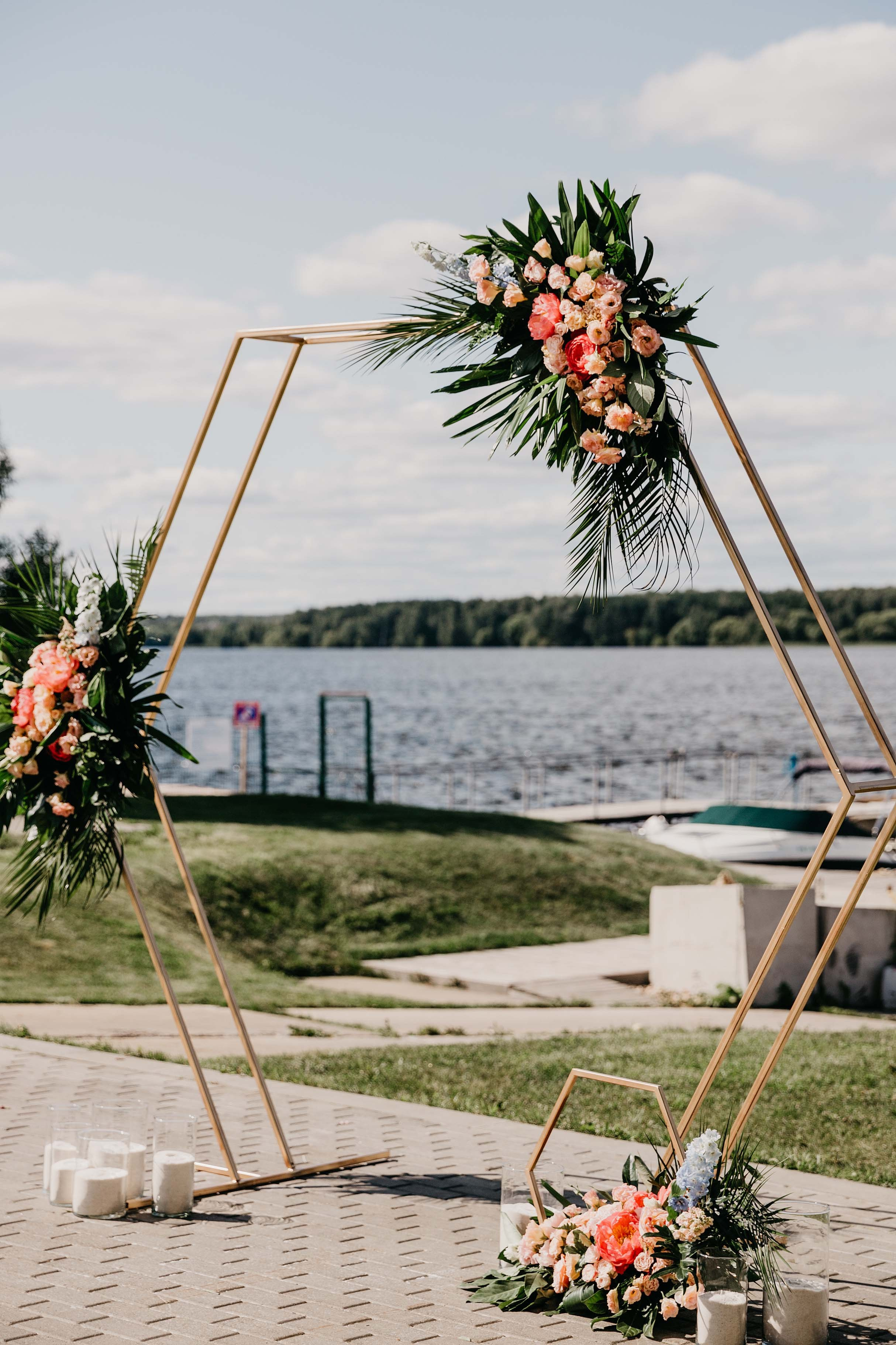 Свадьба в яхт-клубе "Родина". Kirillova Studio — мастерская декора и событий Юли Кирилловой