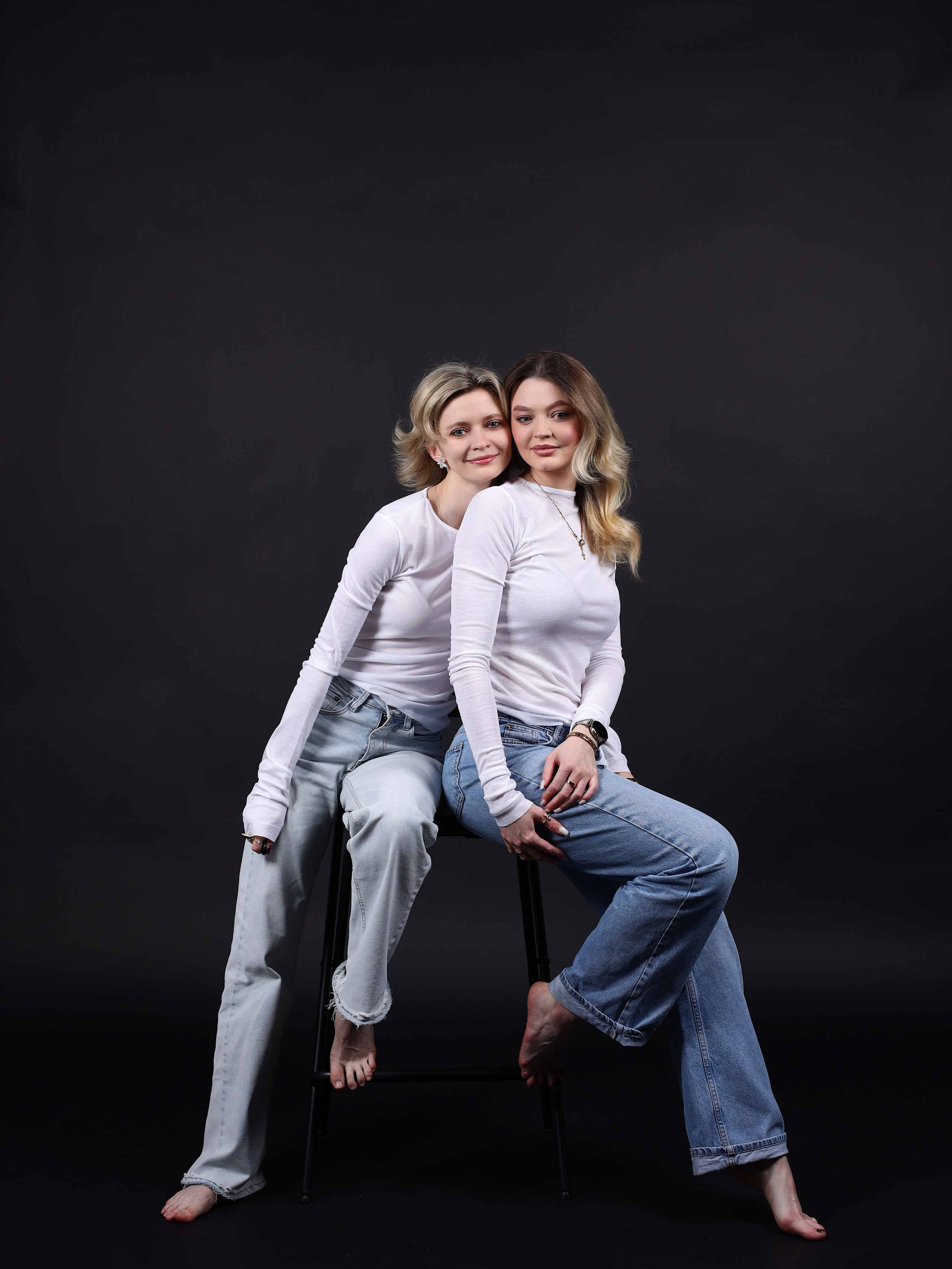 Дарья и Анна. Фотостудия без фотографа Чехов. Первая студия автопортрета в Чехове