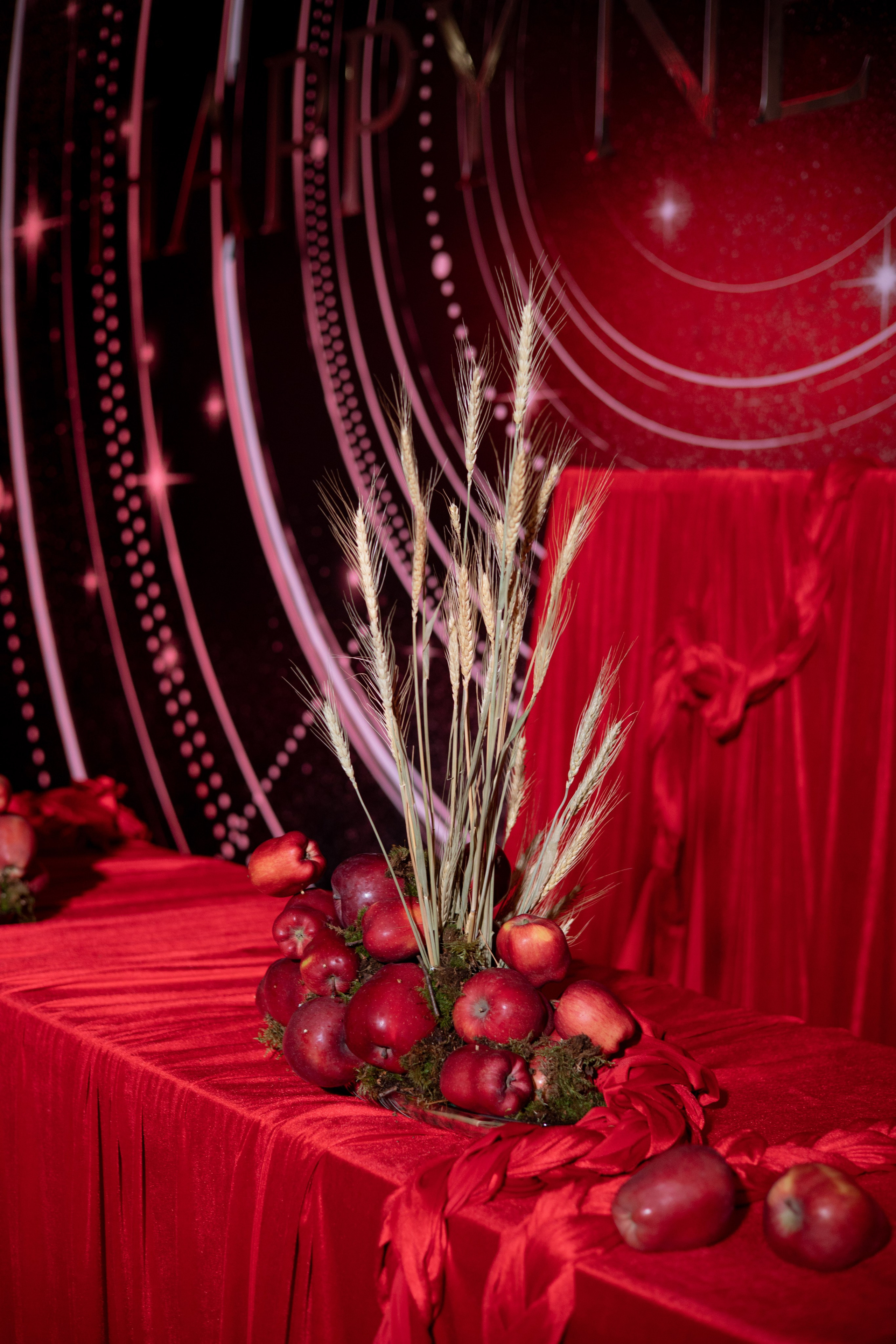 Новогодний корпоратив в фольклорном стиле. Особняк Лемана. Оформление свадеб, декор свадеб Вера Маркова, Москва