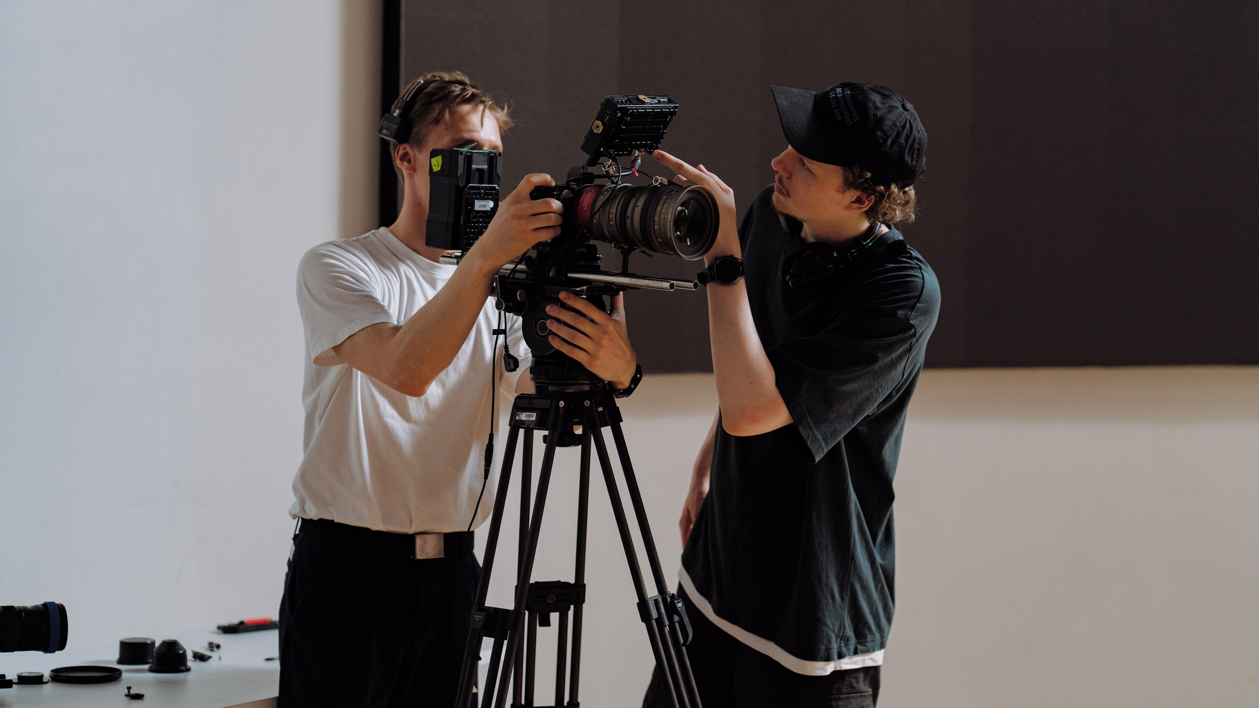 Женя Медведева / Уроки истории. Творческий и репортажный фотограф в Москве Клим Долгов