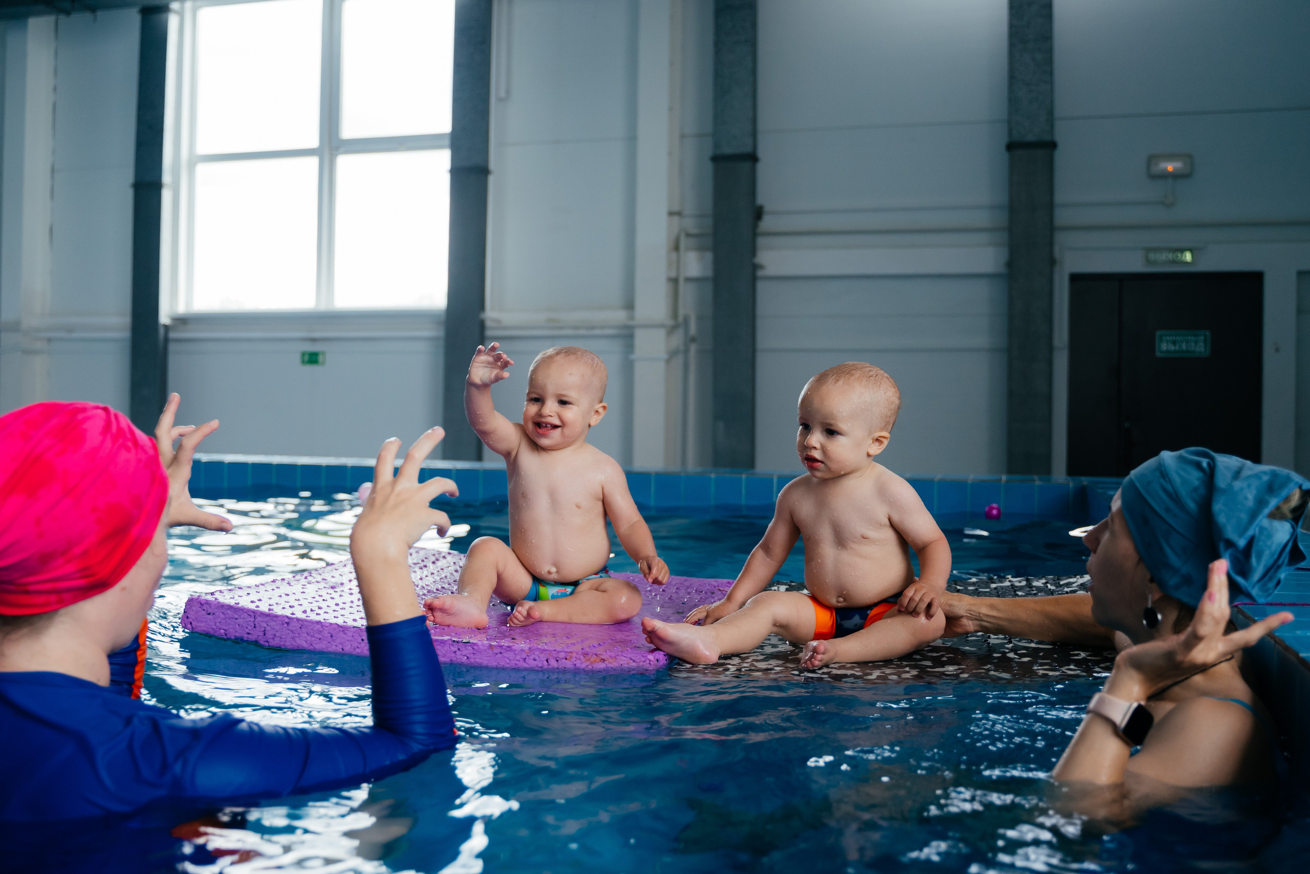 Студия детского плавания. Семейный фотограф в Саратове