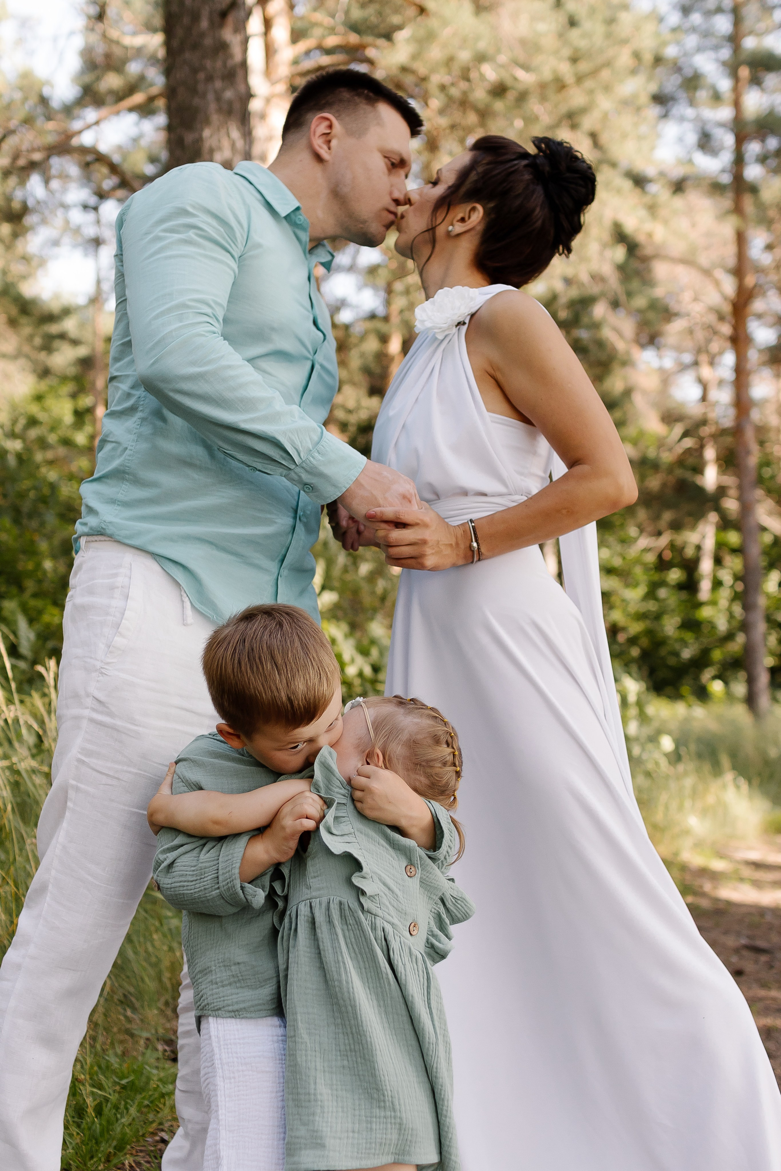 Светлана и Сергей 10 лет спустя. Семейный и детский фотограф в Челябинске Елена Вышегородцева