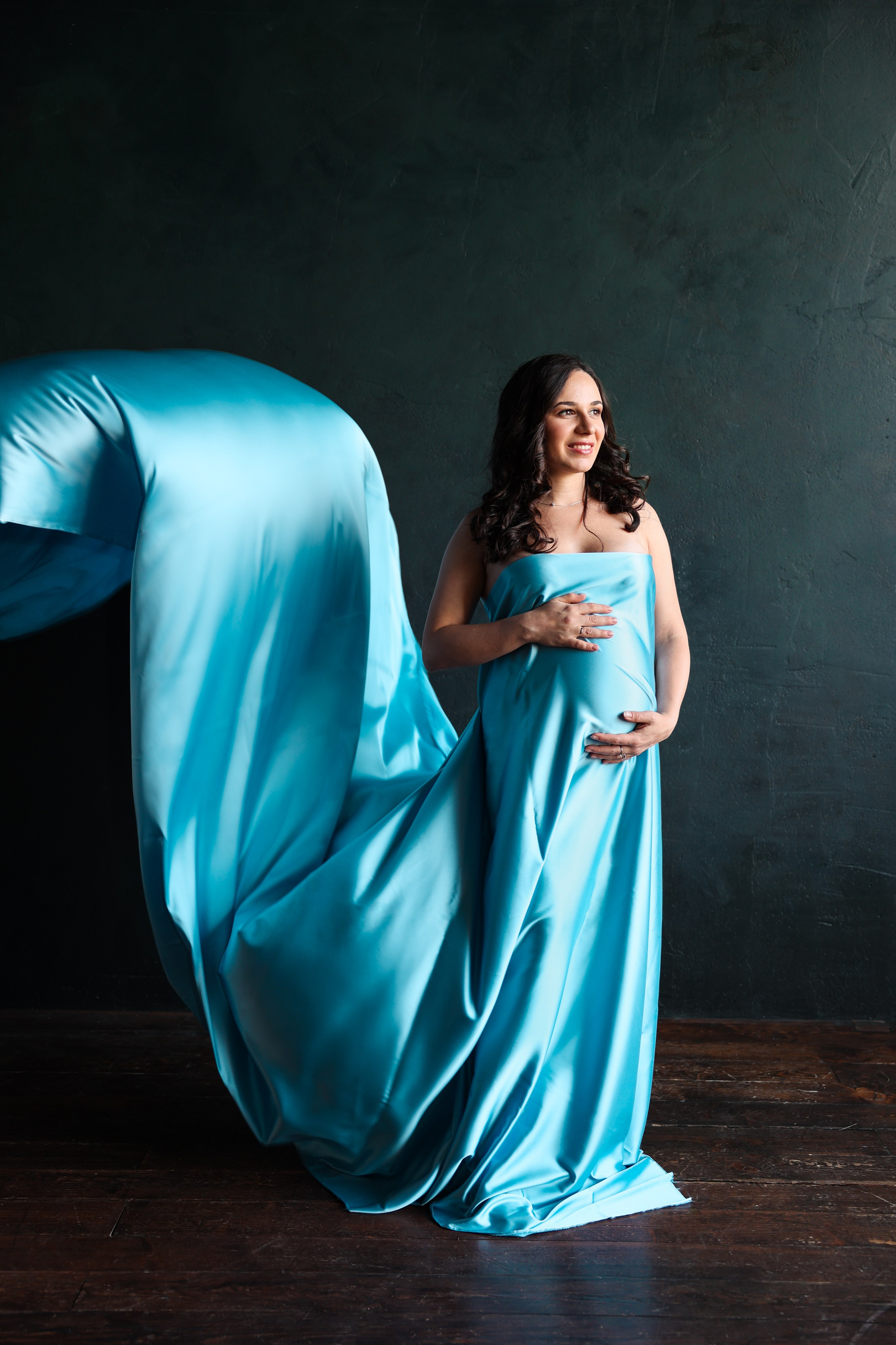 Ирина голубая ткань. Оксана Ромашкина- семейный и ньюборн фотограф из Москвы