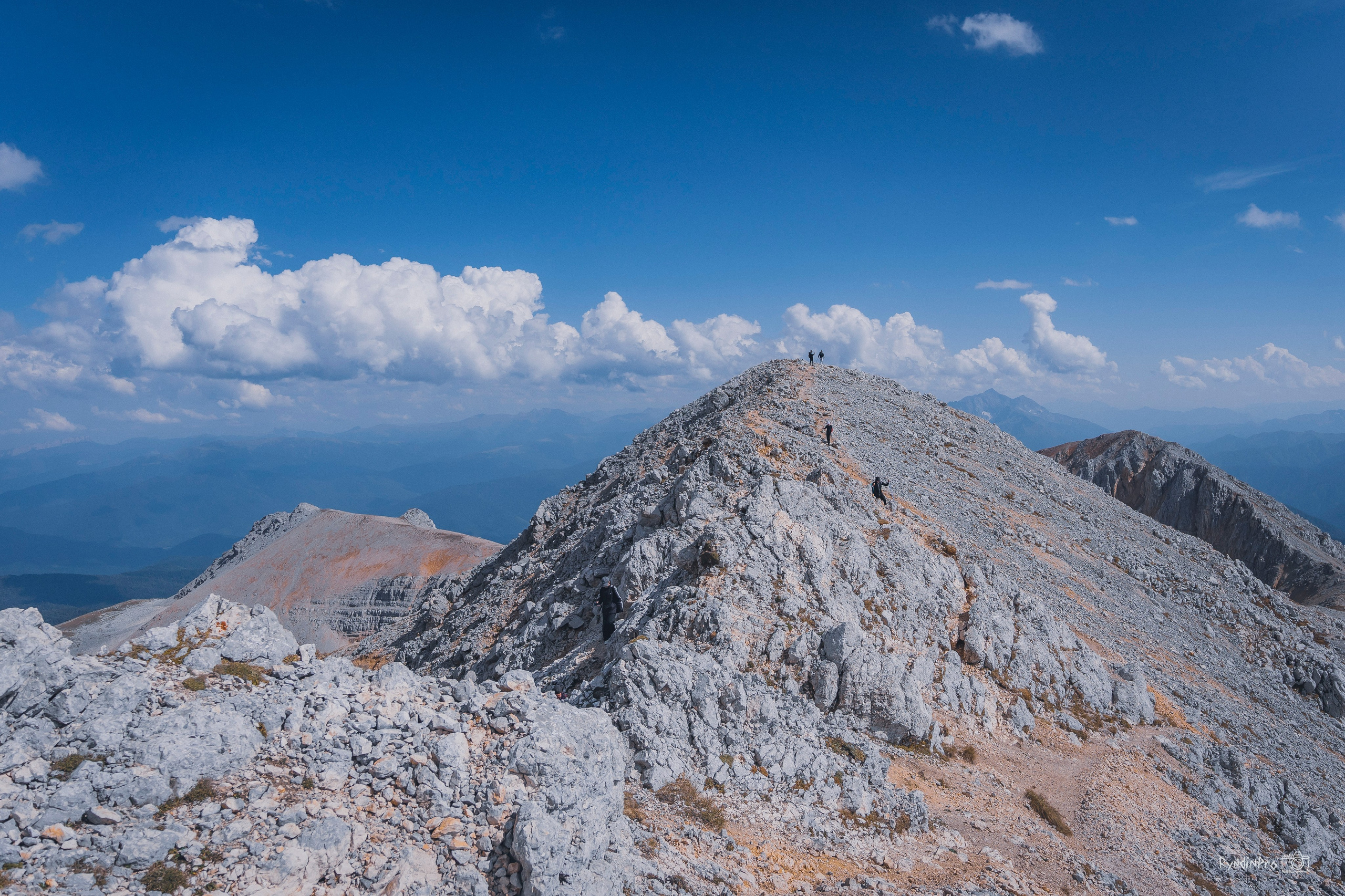 Поход на Оштен с командой Мадьяр 10.09.24. Репортажный фотограф в Краснодаре Рындин Дмитрий