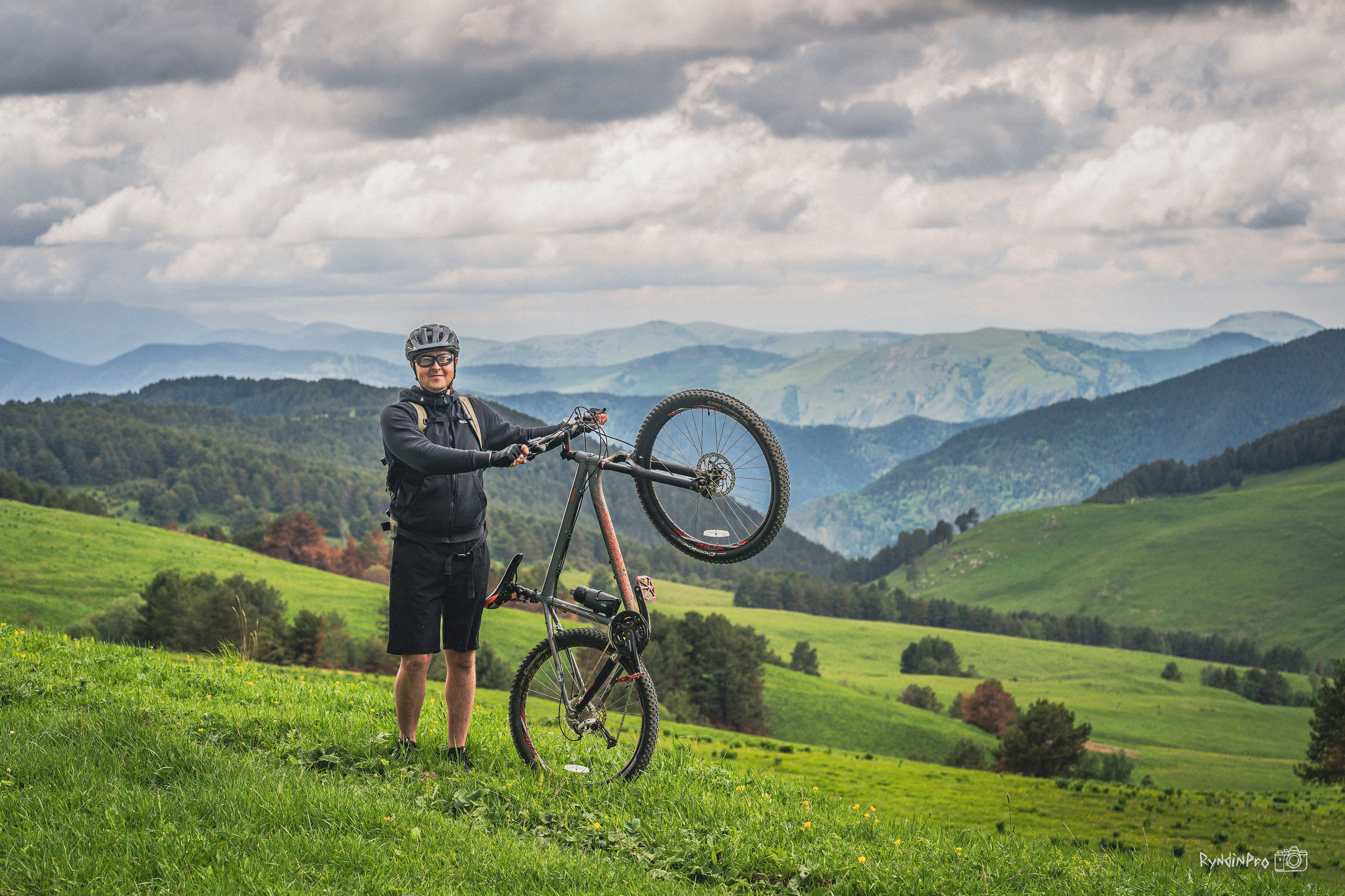 Велотур Худес и плато Канжол 08.06.24 Ковальтур. Репортажный фотограф в Краснодаре Рындин Дмитрий