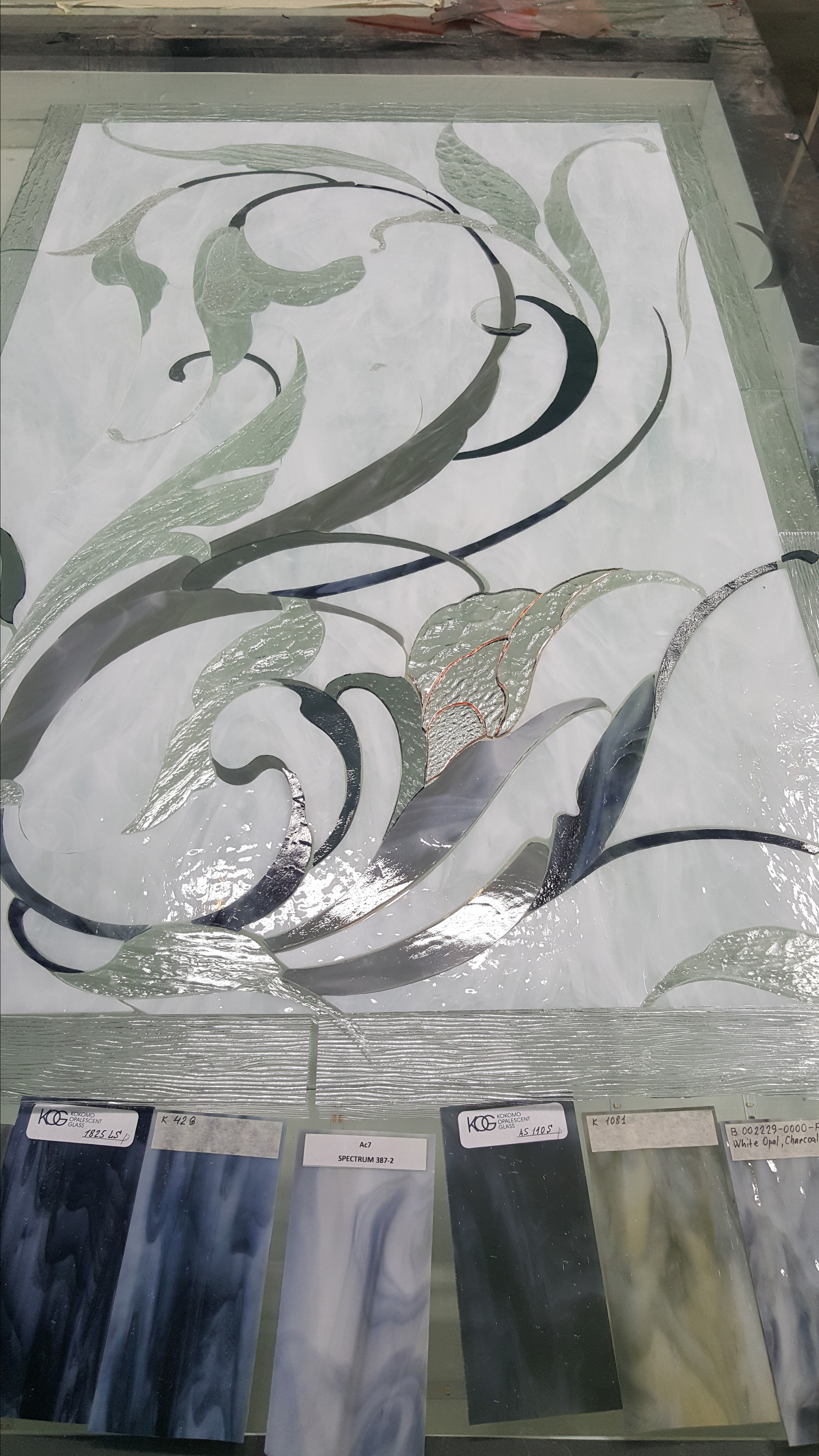 Витраж. Малюгина · Дизайн