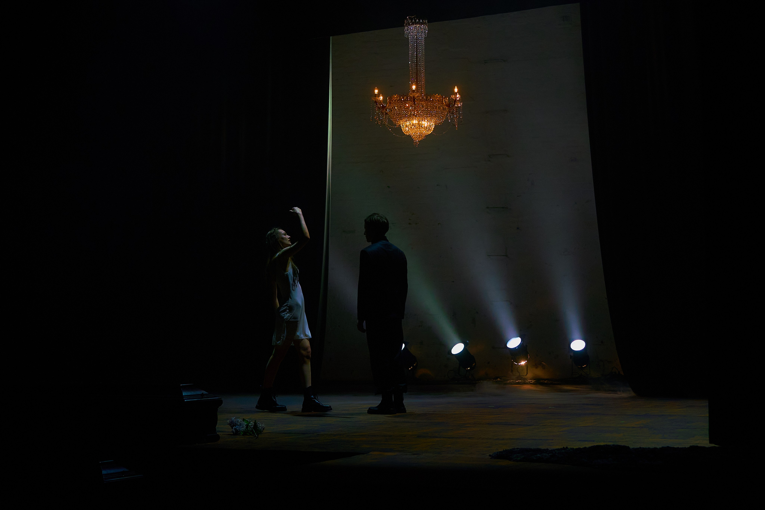 «Быть или не быть» Закулисье Театра Наций. Wish Films — Фото и видео для брендов и личных проектов | Фотограф и видеограф