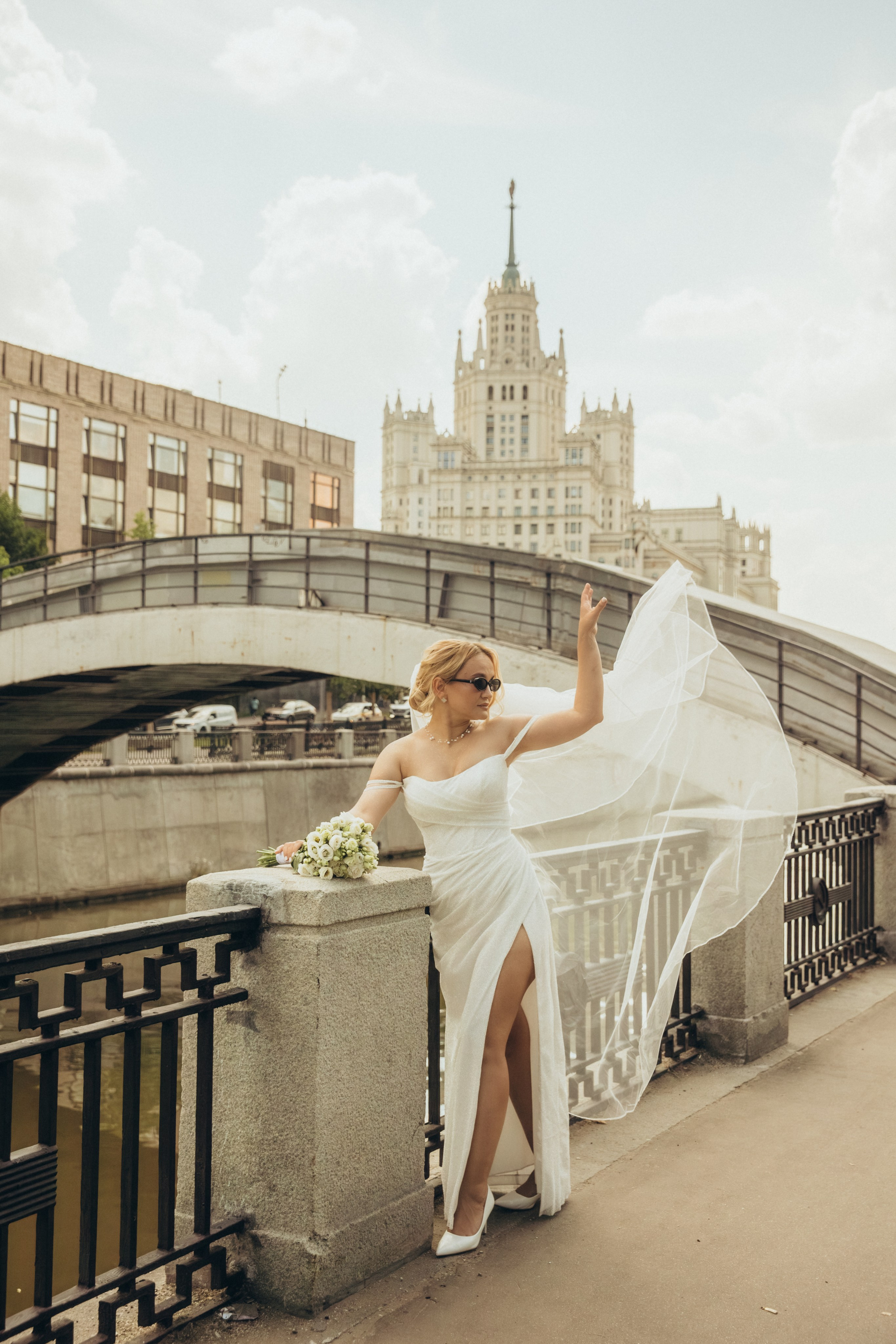 Тессинский мост свадьба. Свадебный и семейный фотограф Москва и Московская область