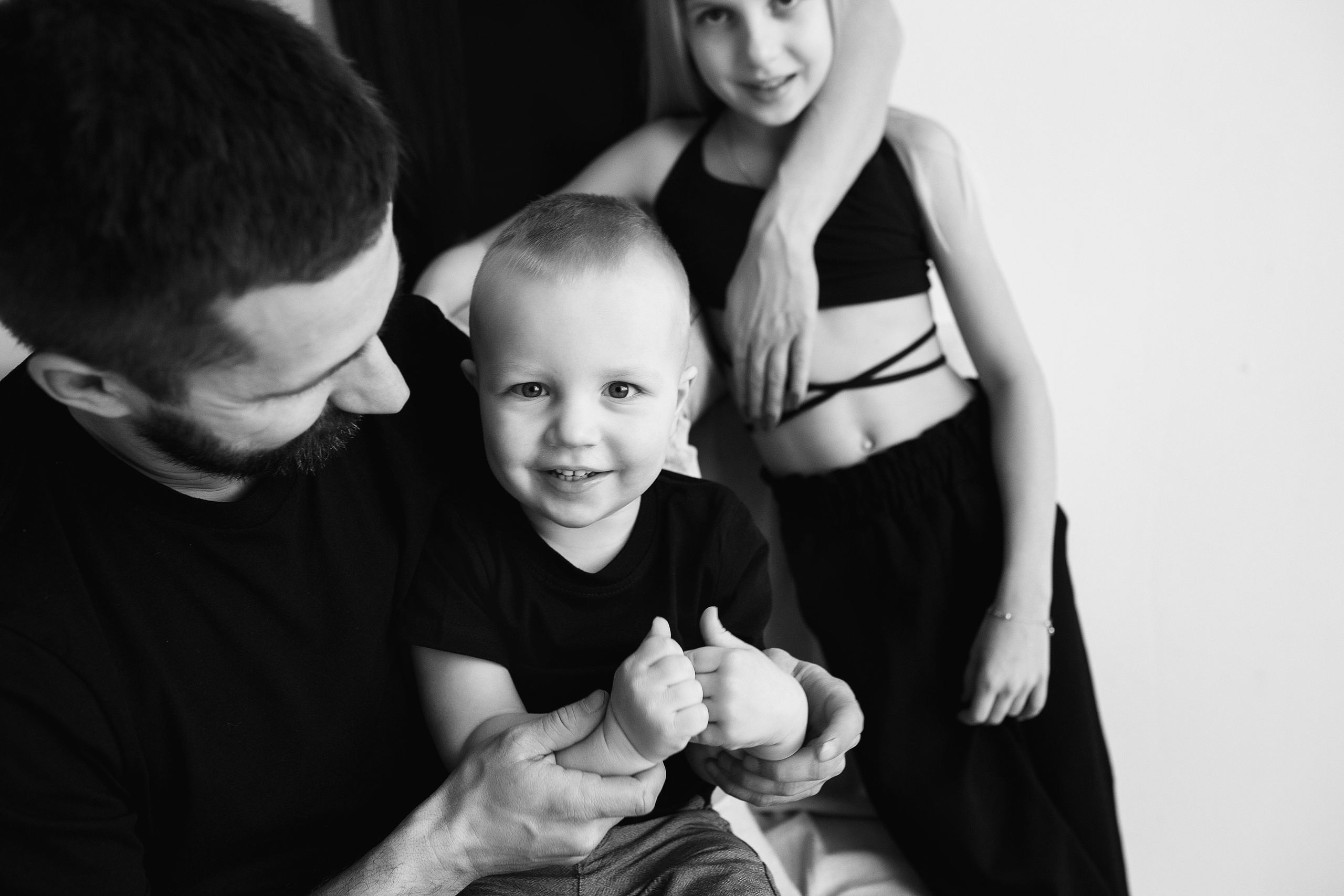 ЧБ серия. Фотограф новорожденных Оксана Полевская