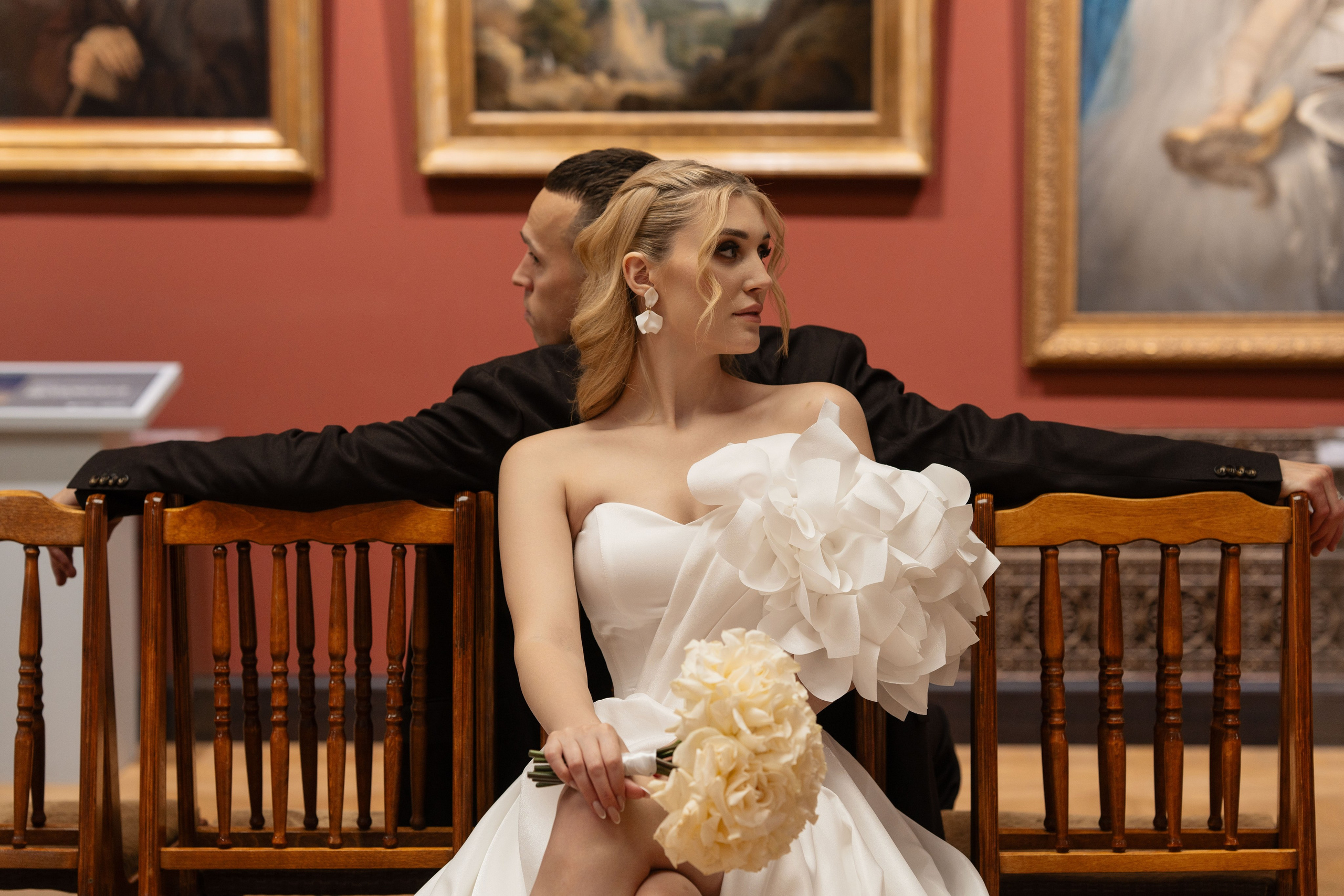 Свадебная фотосессия в городе, classic. Главная