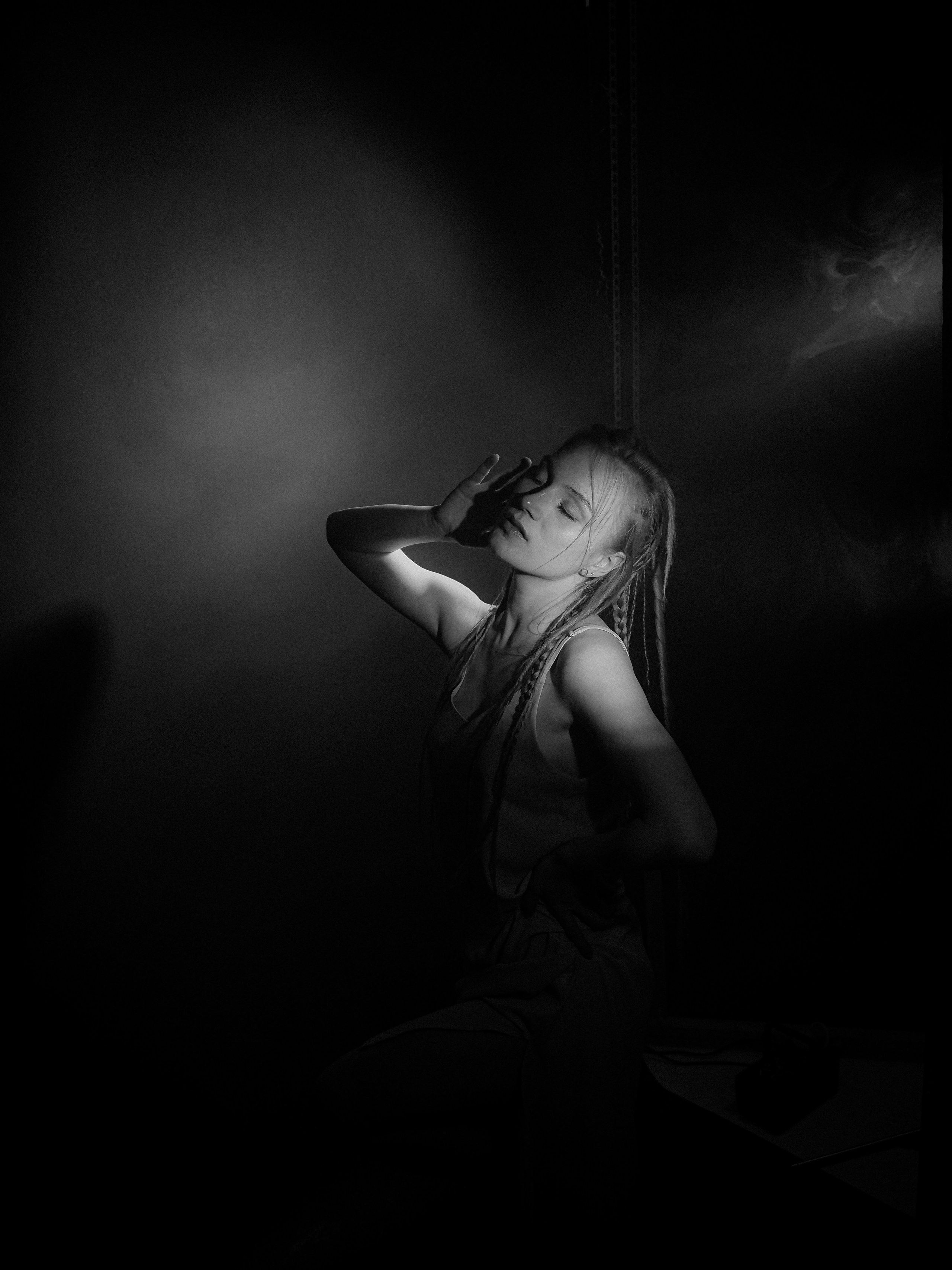 Студийный свет — дым. Фотограф Рязань. Семейный Свадебный фотограф