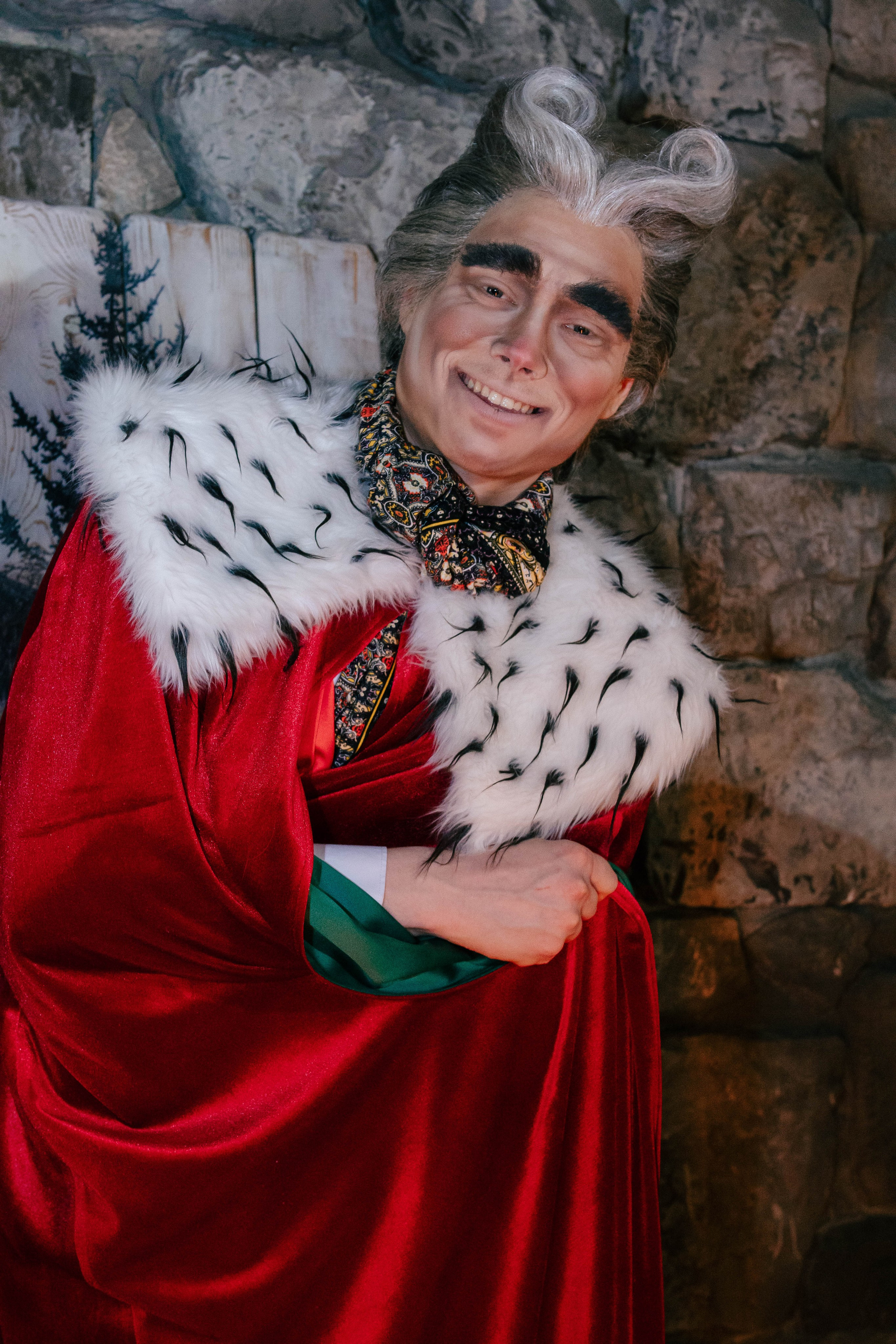 Гринч Circus Zone. Фотограф / видеограф в Москве и Сочи Sofia Riversong