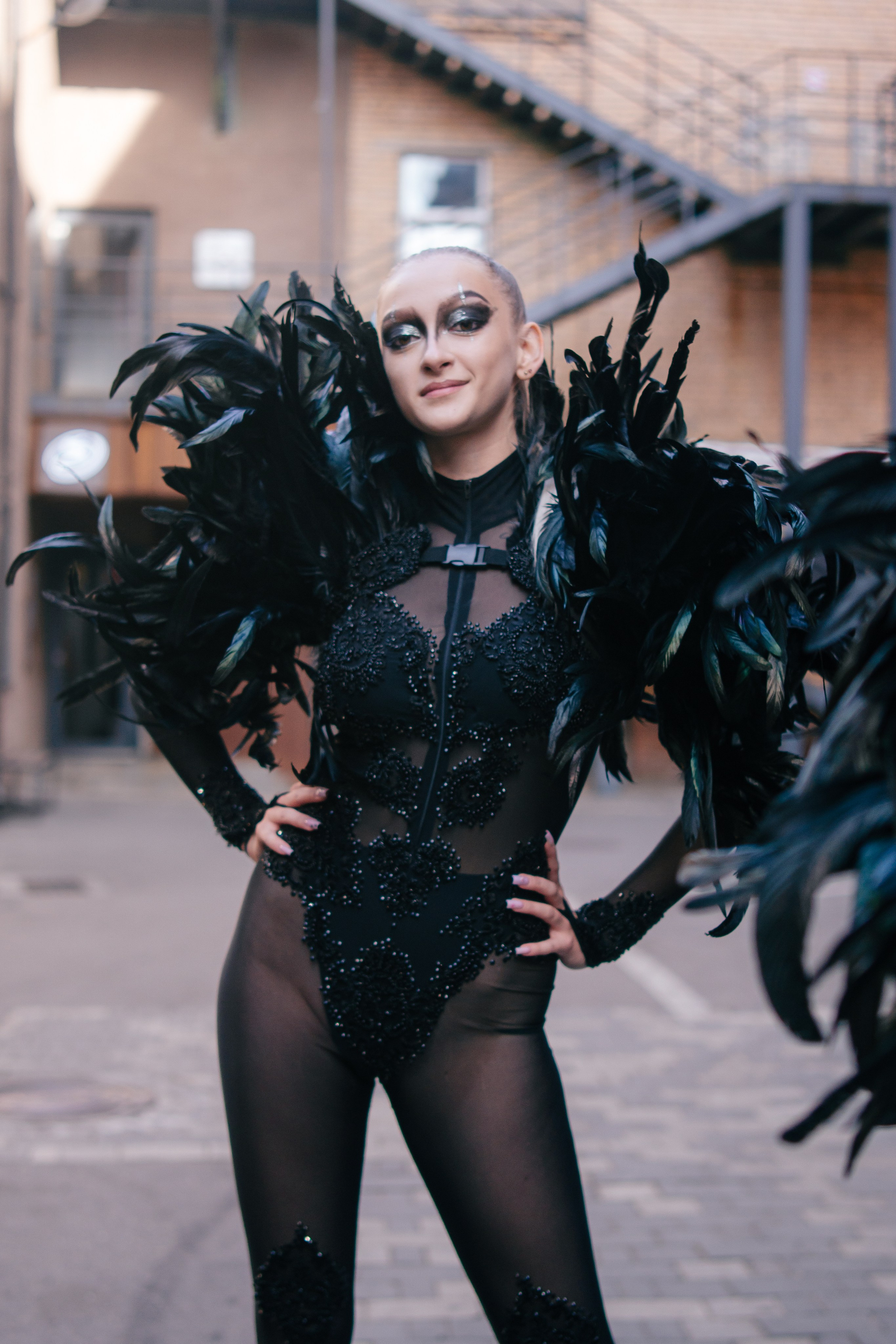 Вороны Circus Zone. Фотограф / видеограф в Москве и Сочи Sofia Riversong