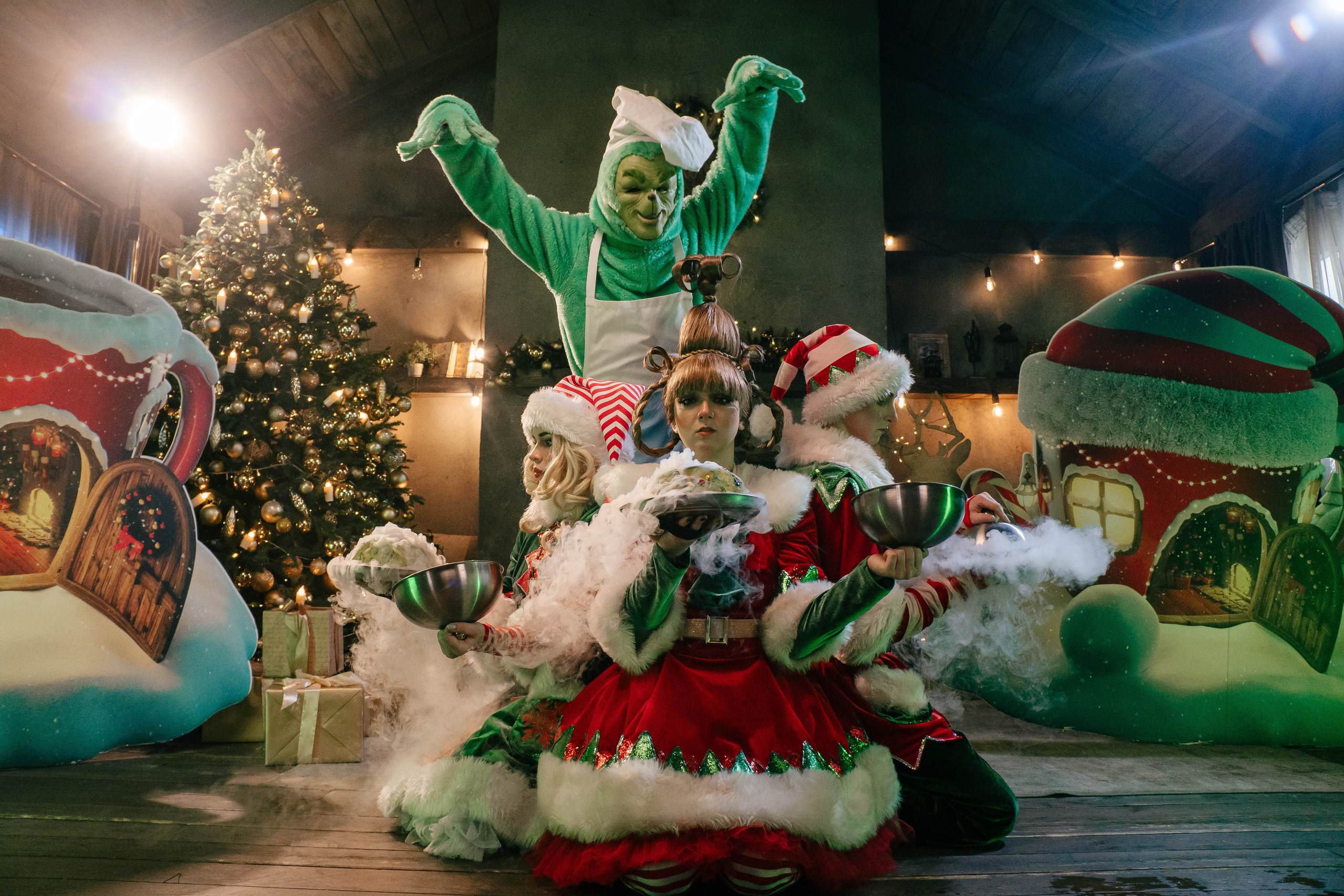 Гринч Circus Zone. Фотограф / видеограф в Москве и Сочи Sofia Riversong