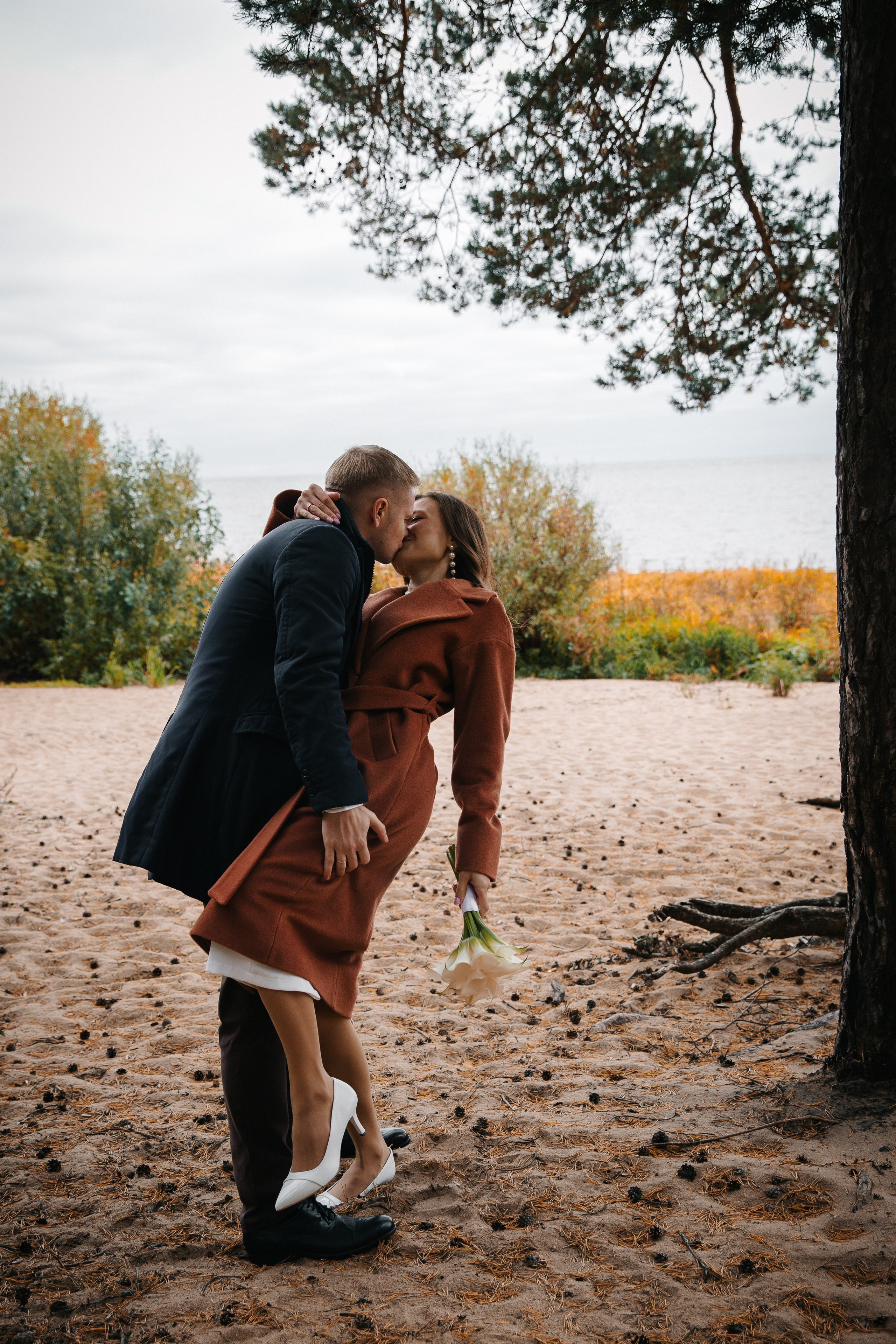 ЗАГС Курортного района (г. Сестрорецк) | сентябрь. Свадебный фотограф в Санкт-Петербурге Полина Корзухина