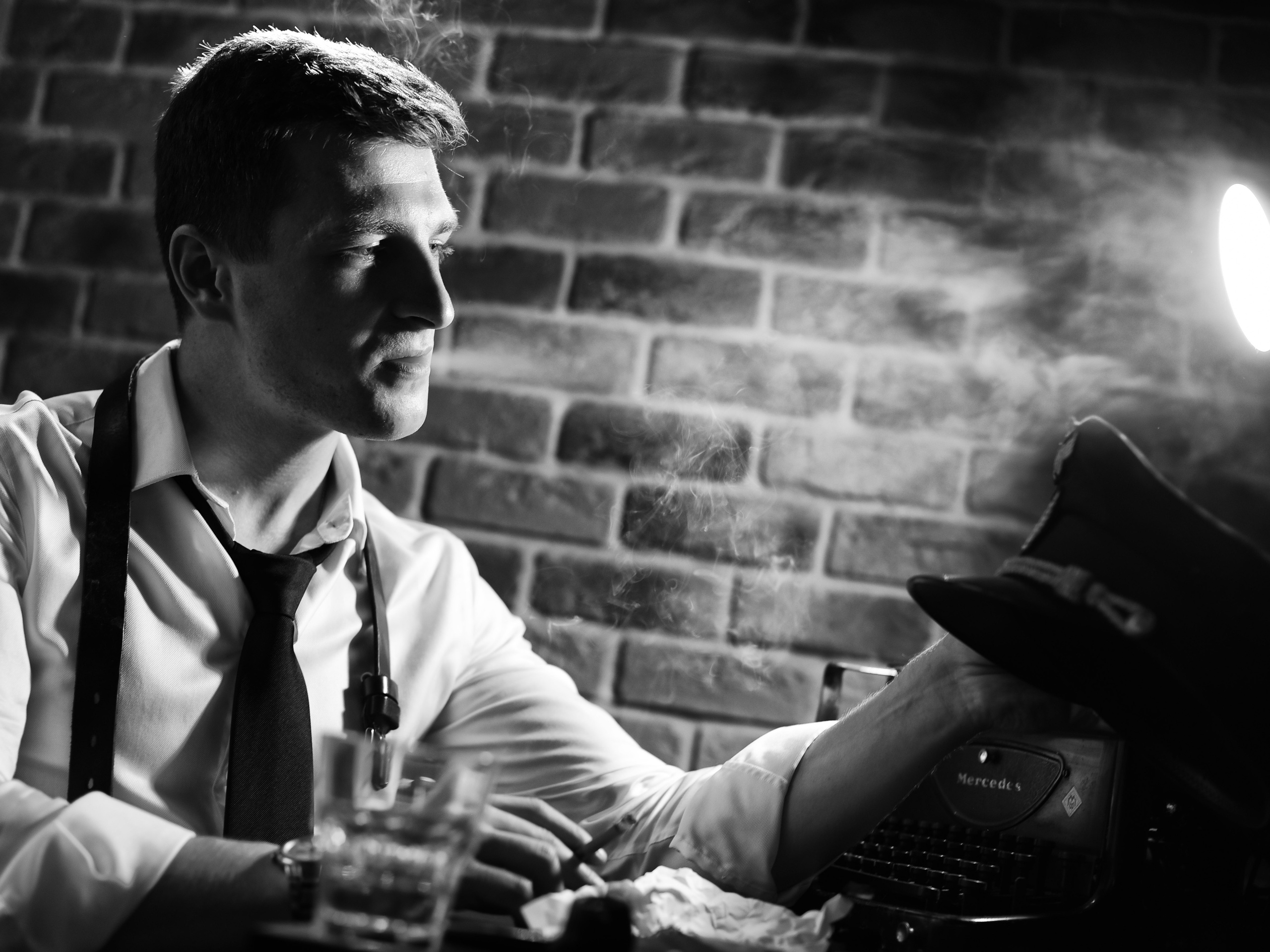 Нуар портрет мужской