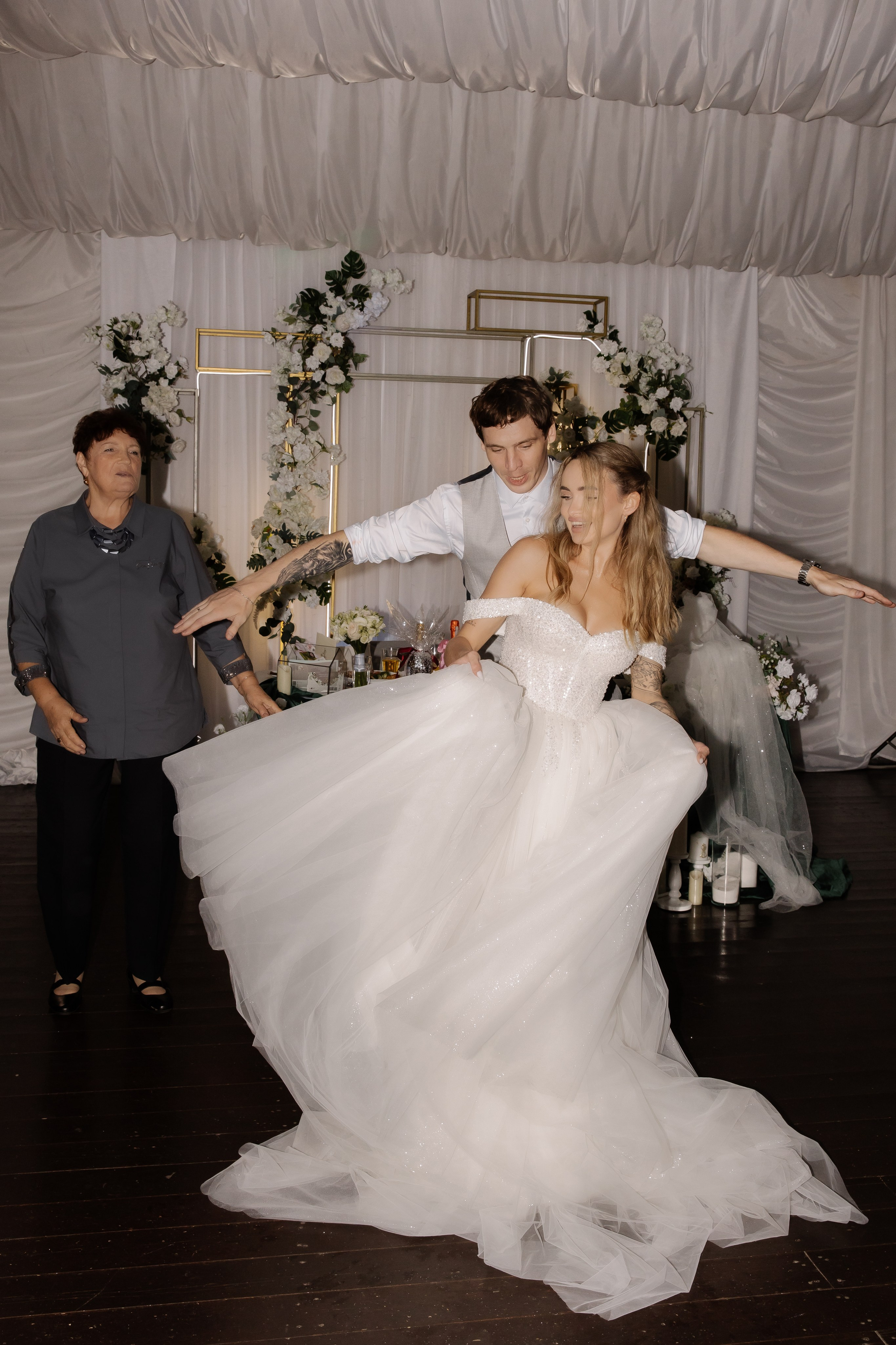 Данил и Кэти отель Реддисон. СВАДЕБНЫЙ ФОТОГРАФ ЧЕЛЯБИНСК