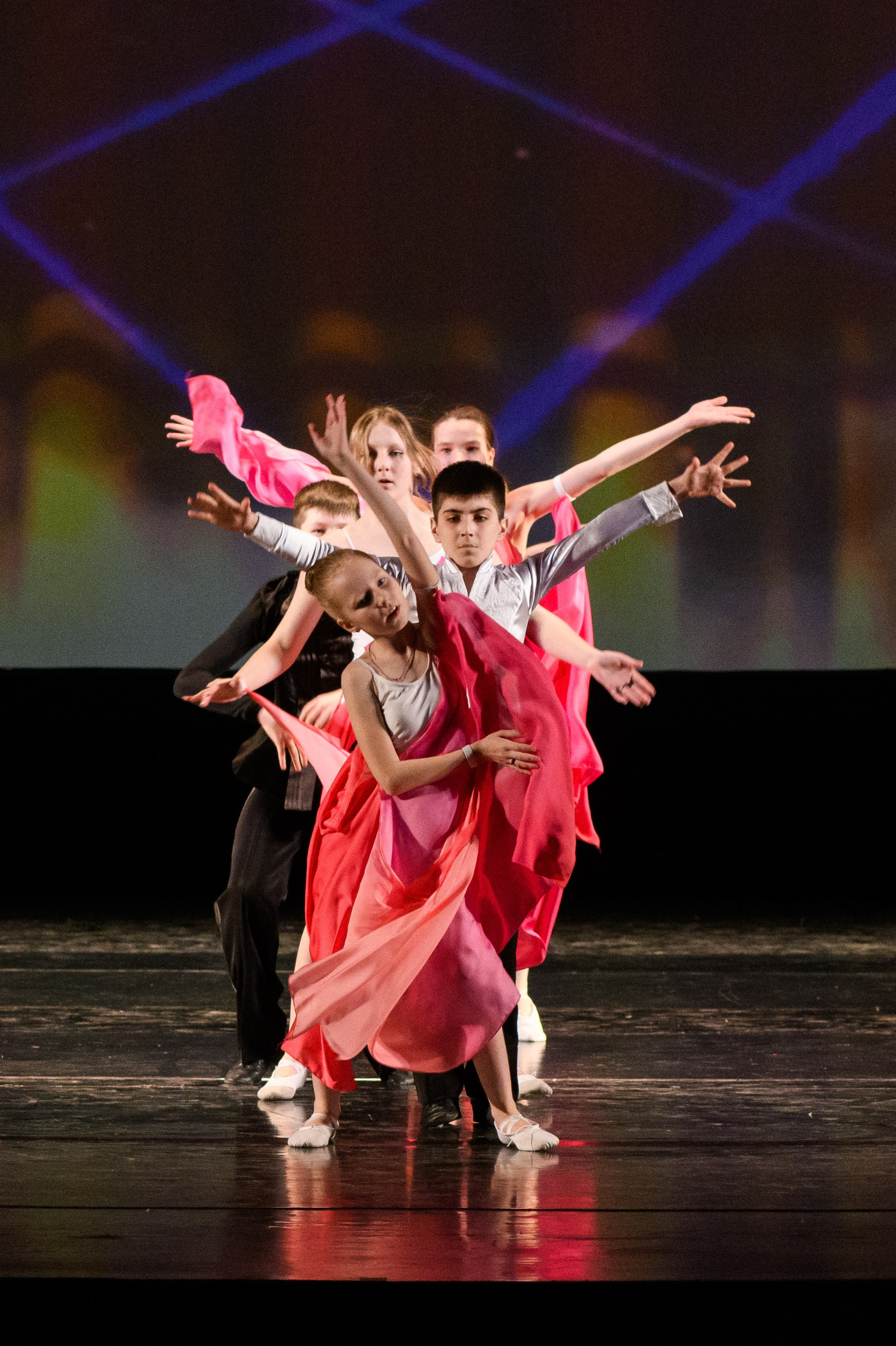 23 апреля, часть 2, БКЗ Октябрьский, г. Санкт-Петербург. Золотое яблочко