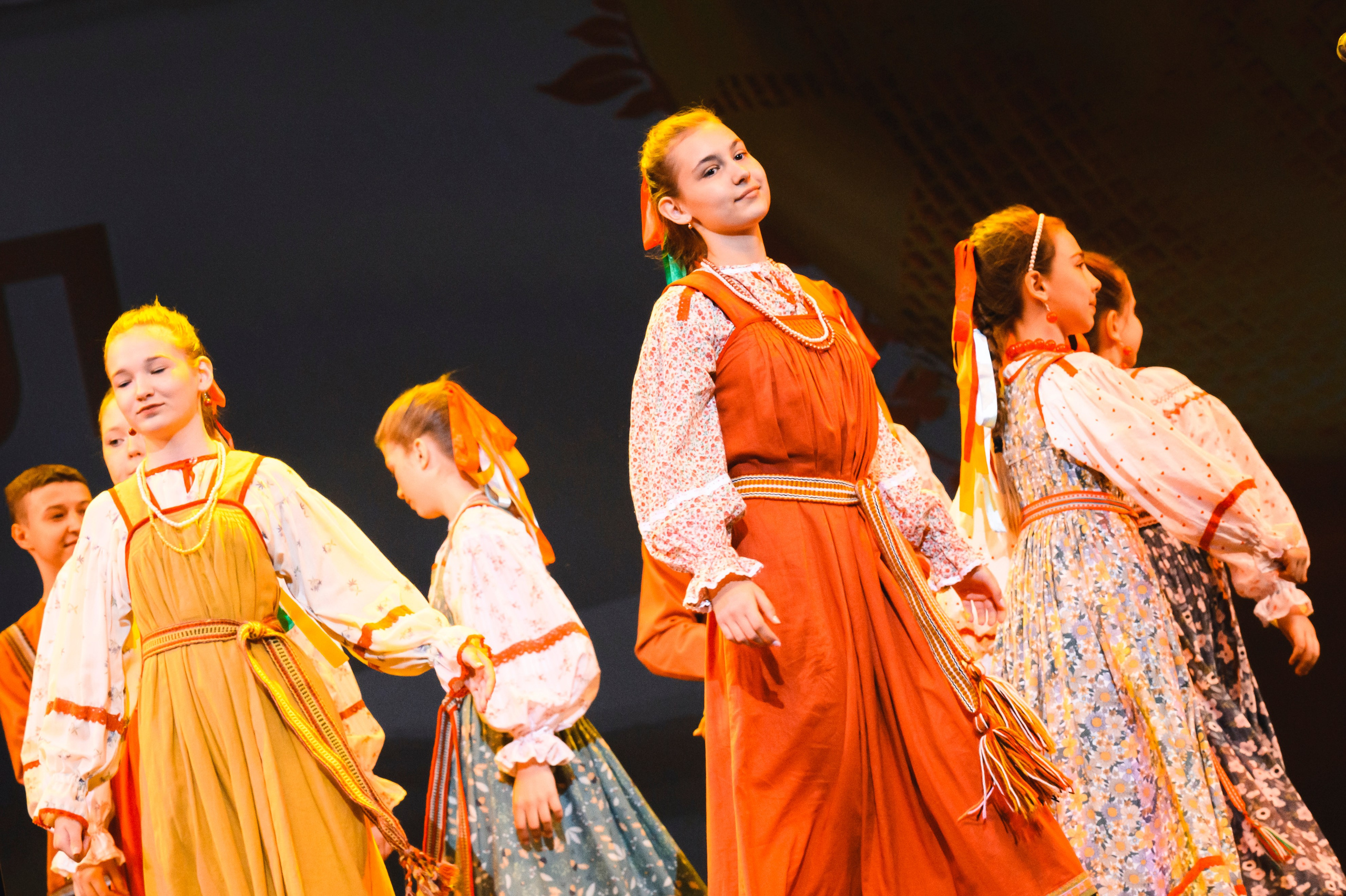 23 апреля, часть 1, БКЗ Октябрьский, г. Санкт-Петербург. Золотое яблочко