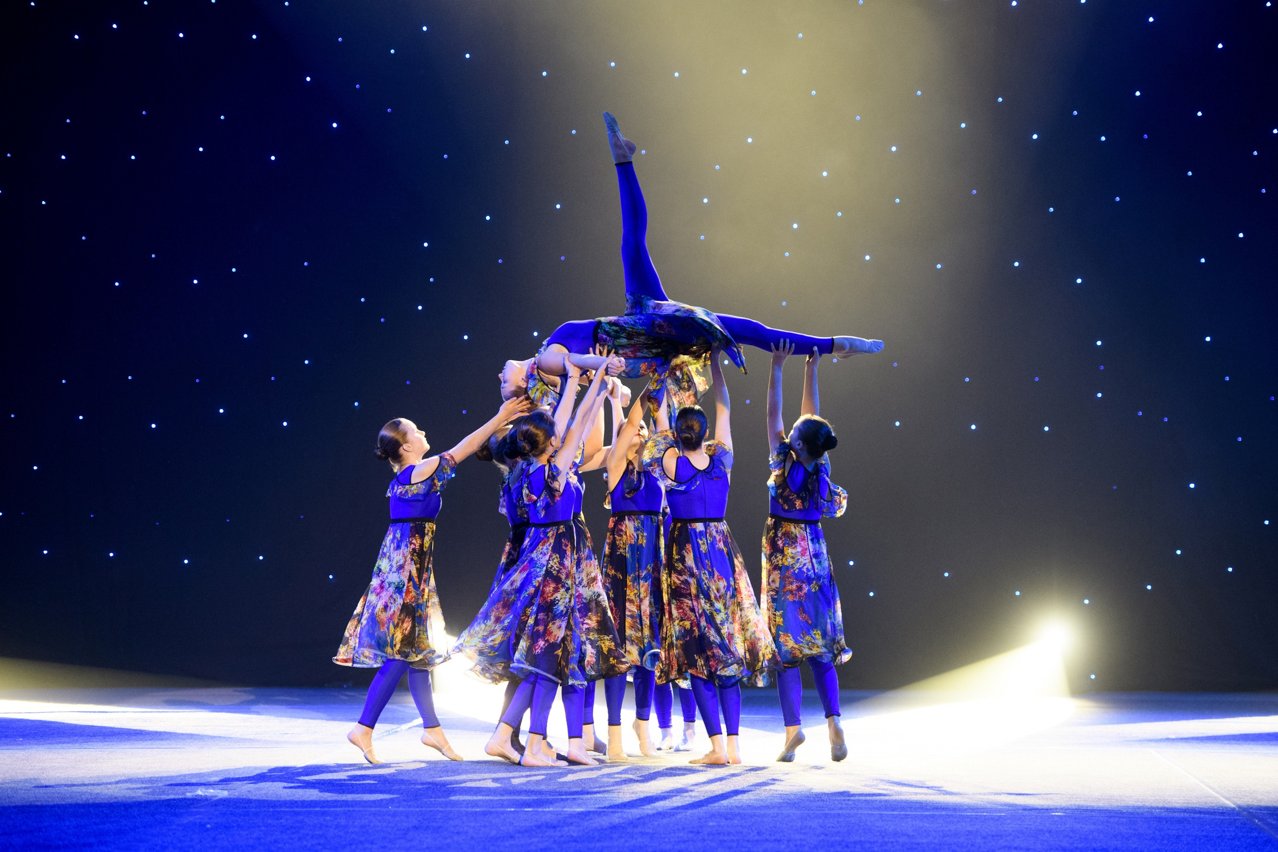 6 мая, концерт 10 лет, Сибур Арена, г. Санкт-Петербург. Золотое яблочко