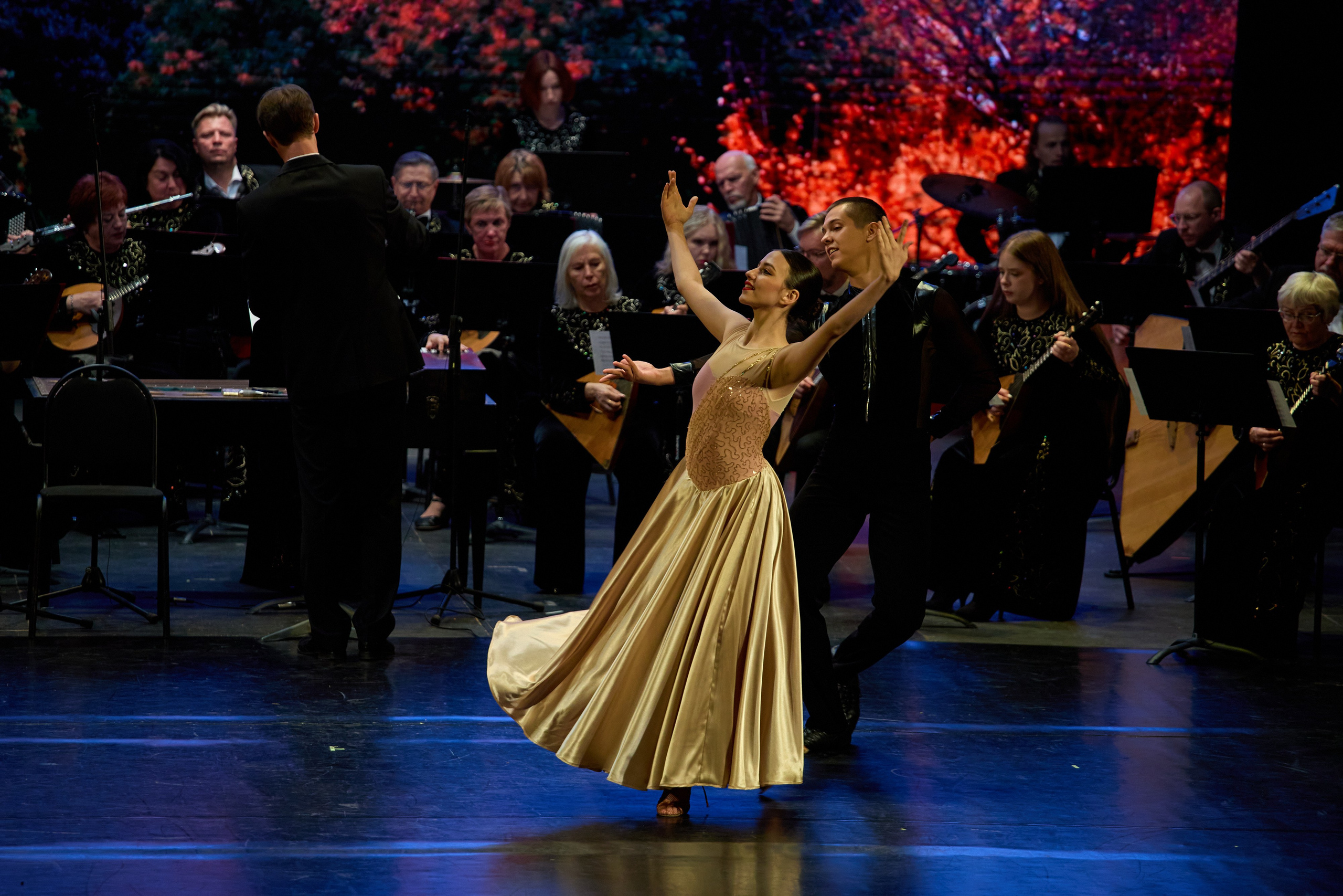 Филармония «Вокруг света в ритме танца». Фотограф Илья Прохоров в Кирове