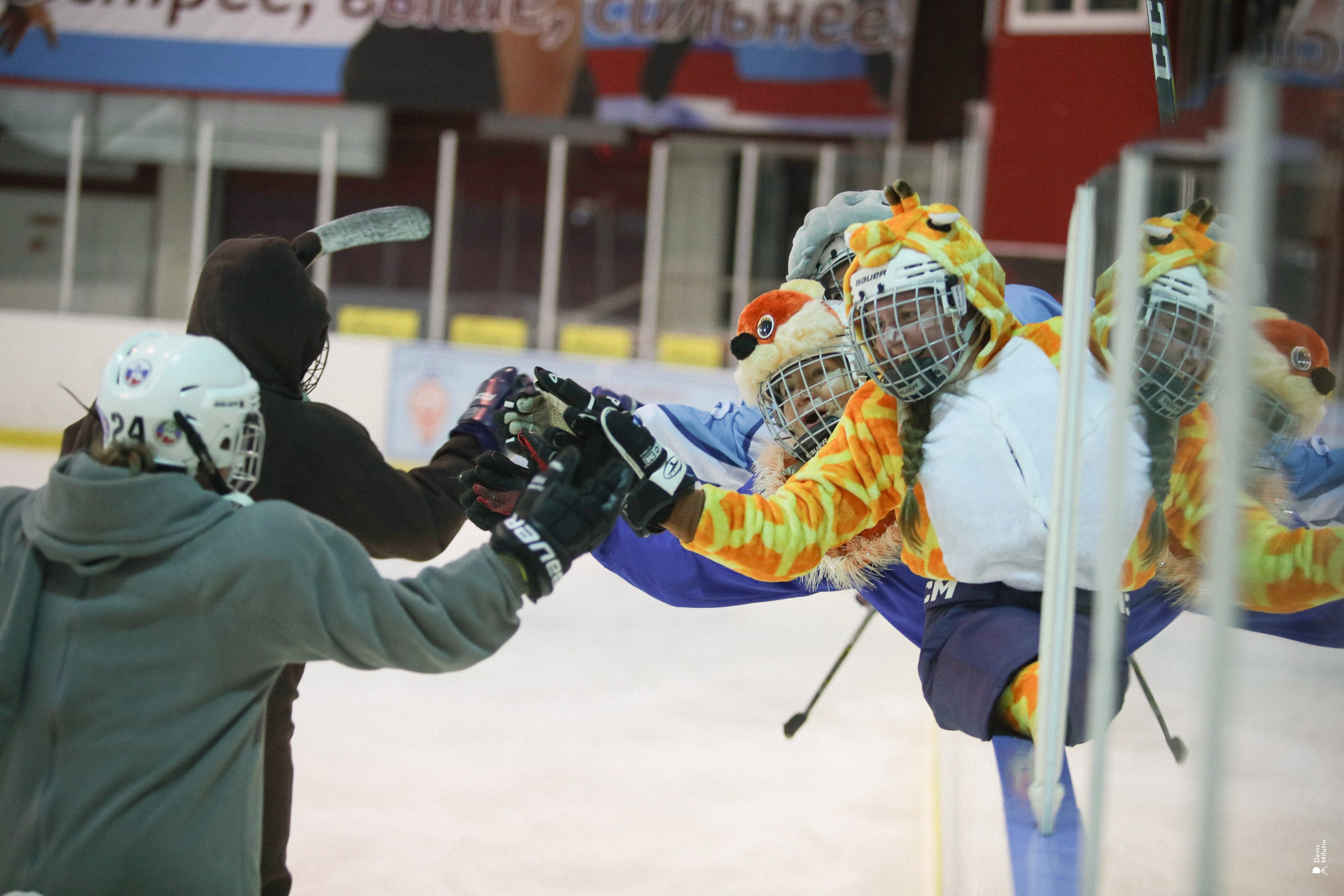 Звенит в ушах лихая музыка атаки. Портретный фотограф Денис Милютин