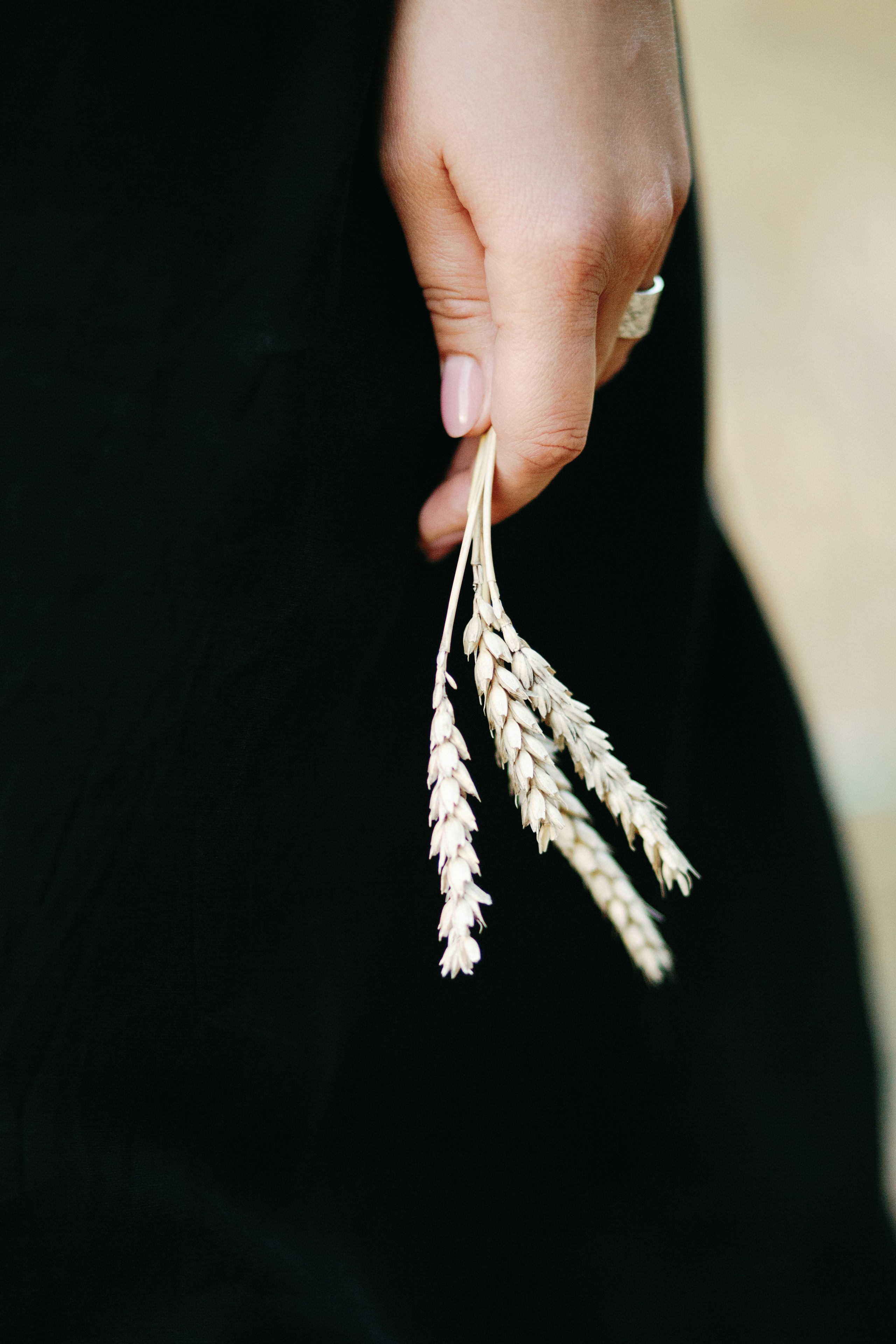 Индивидуальная женская фотосессия на природе в Ростове-на-Дону