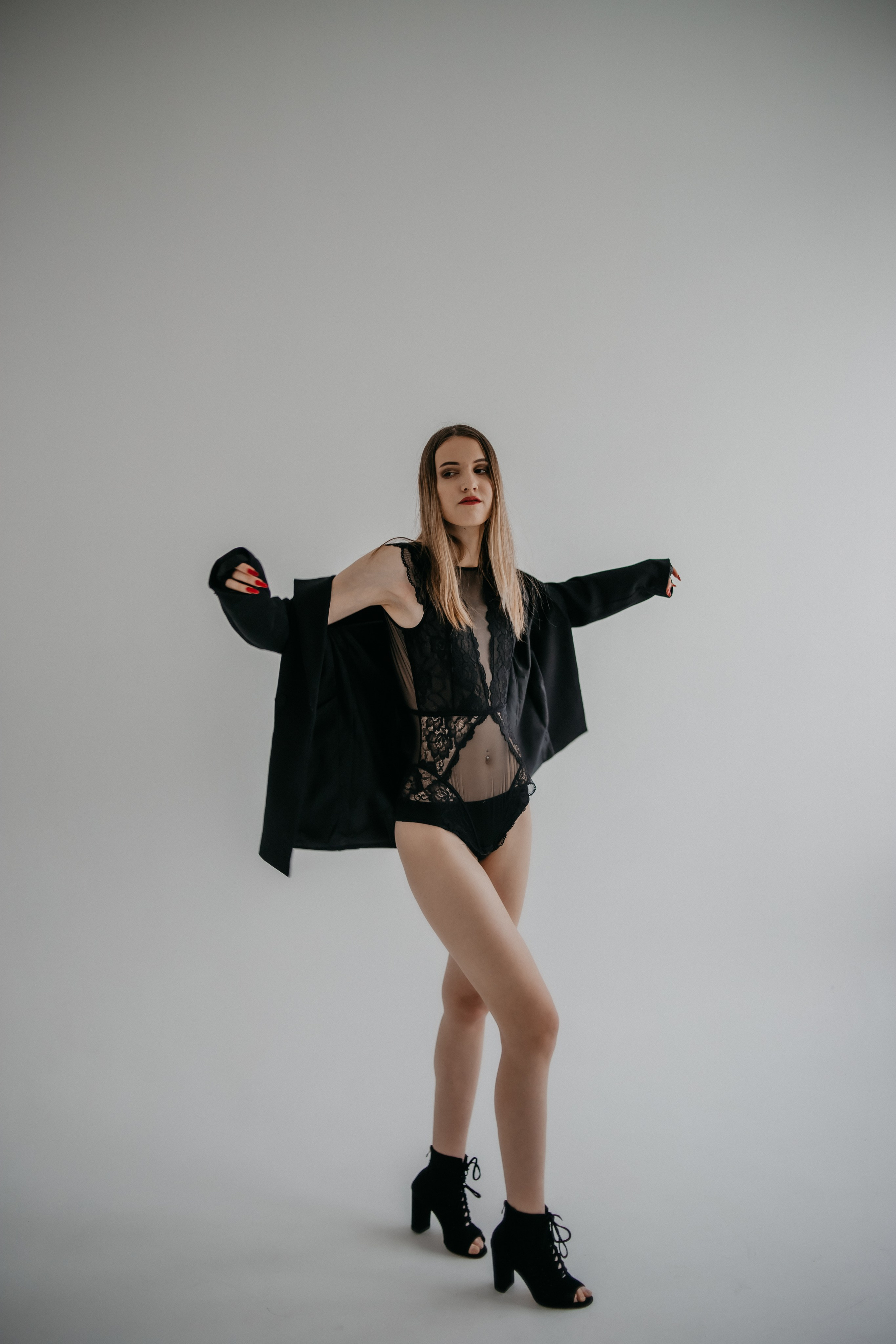 Татьяна. Черный ангел. Фотограф Регина Крикунова г. Красноярск