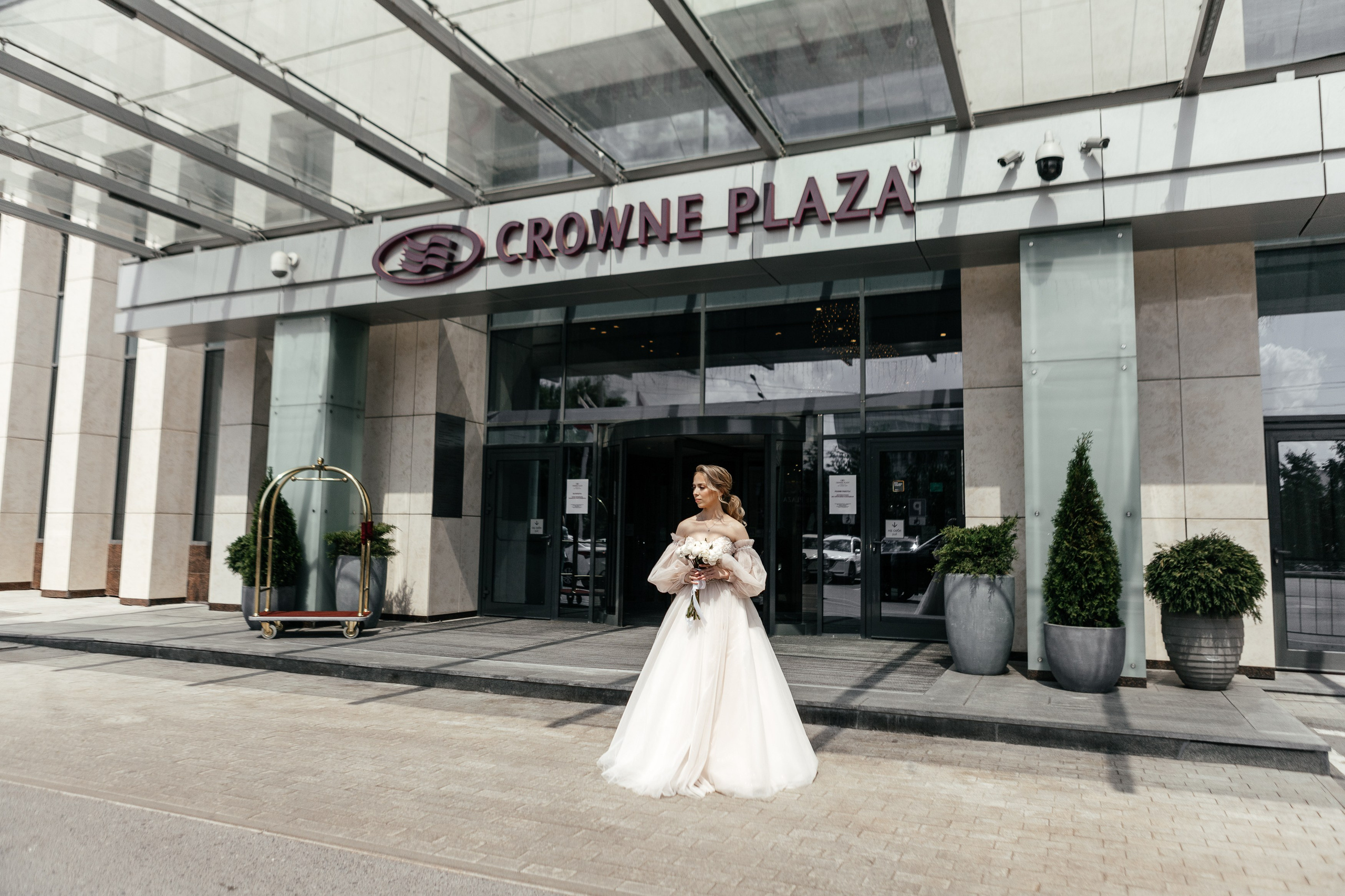 Свадебный фотограф Уфа — Руслан ГабдлисламовЖивые эмоции, красивые кадры, воспоминания на всю жизнь.Работаю по всей Республике Башкортоста. Свадебный фотограф Уфа Руслан Габдлисламов