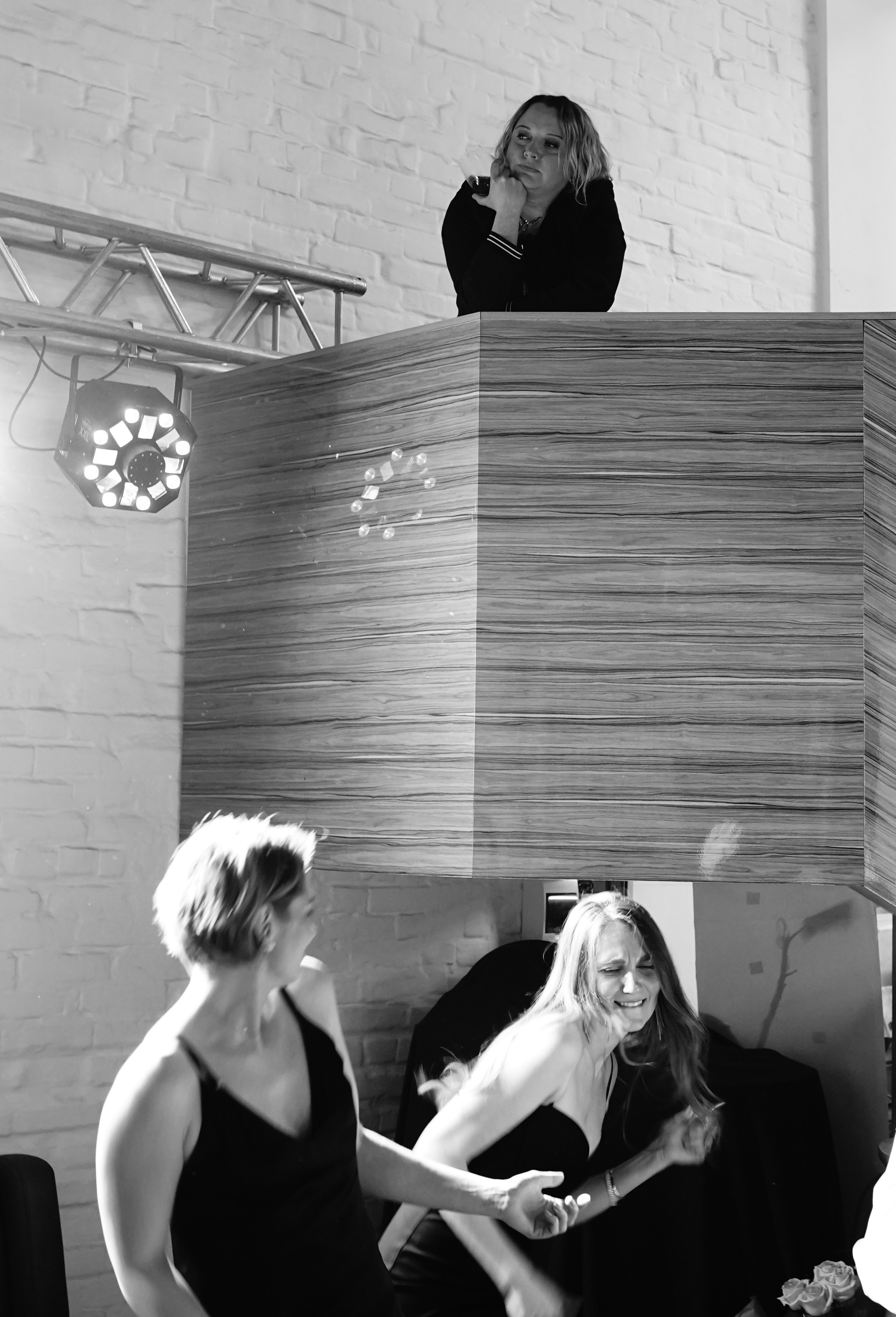 • чёрно-белый репортаж. Фотограф, индивидуальные женские, мужские фотосессии в Ростове-на-Дону