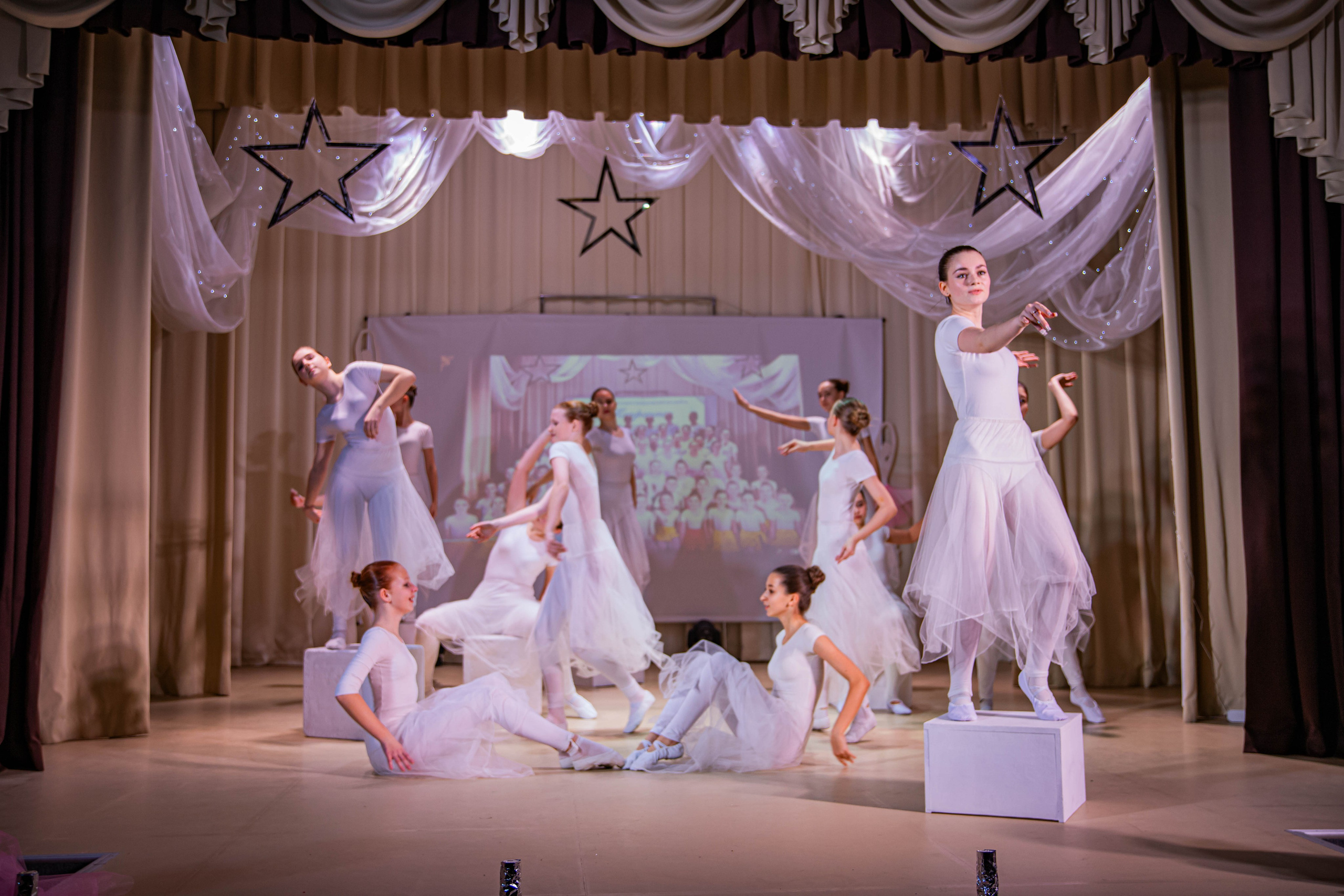 «Конфетти» Юбилейный концерт «Твори Добро». Фотограф Дарья Маташкова