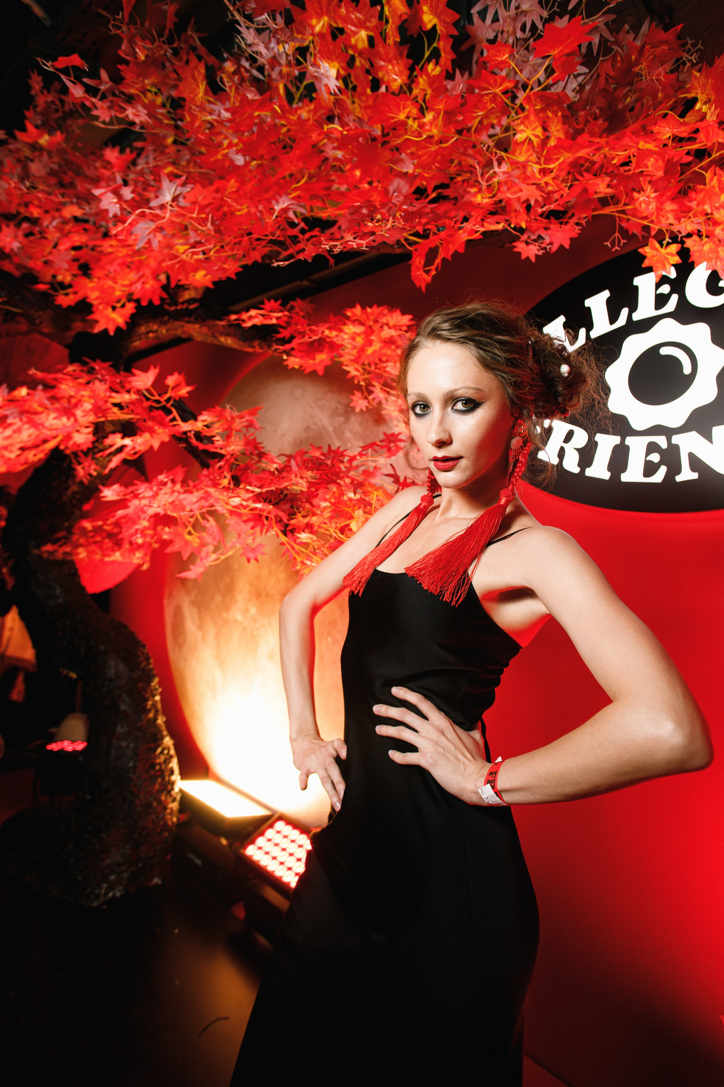 ILLEGAL FRIENDS | ASIA. СВОИ. ФОТООТЧЕТЫ-СОБЫТИЯ-МЕСТА