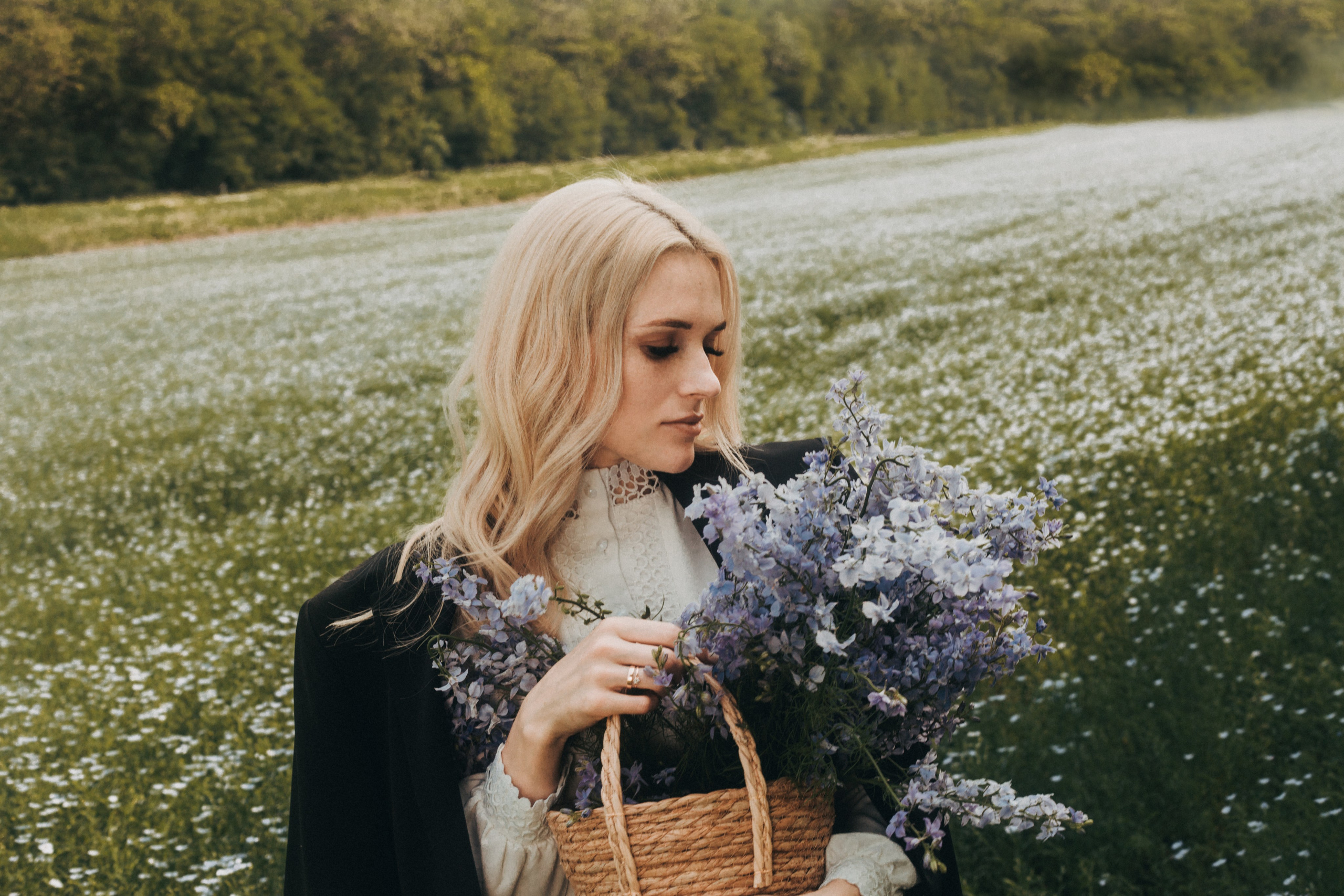 Фотосессия в поле льна. Свадебный и семейный фотограф в Краснодарском крае Мария Данилкина