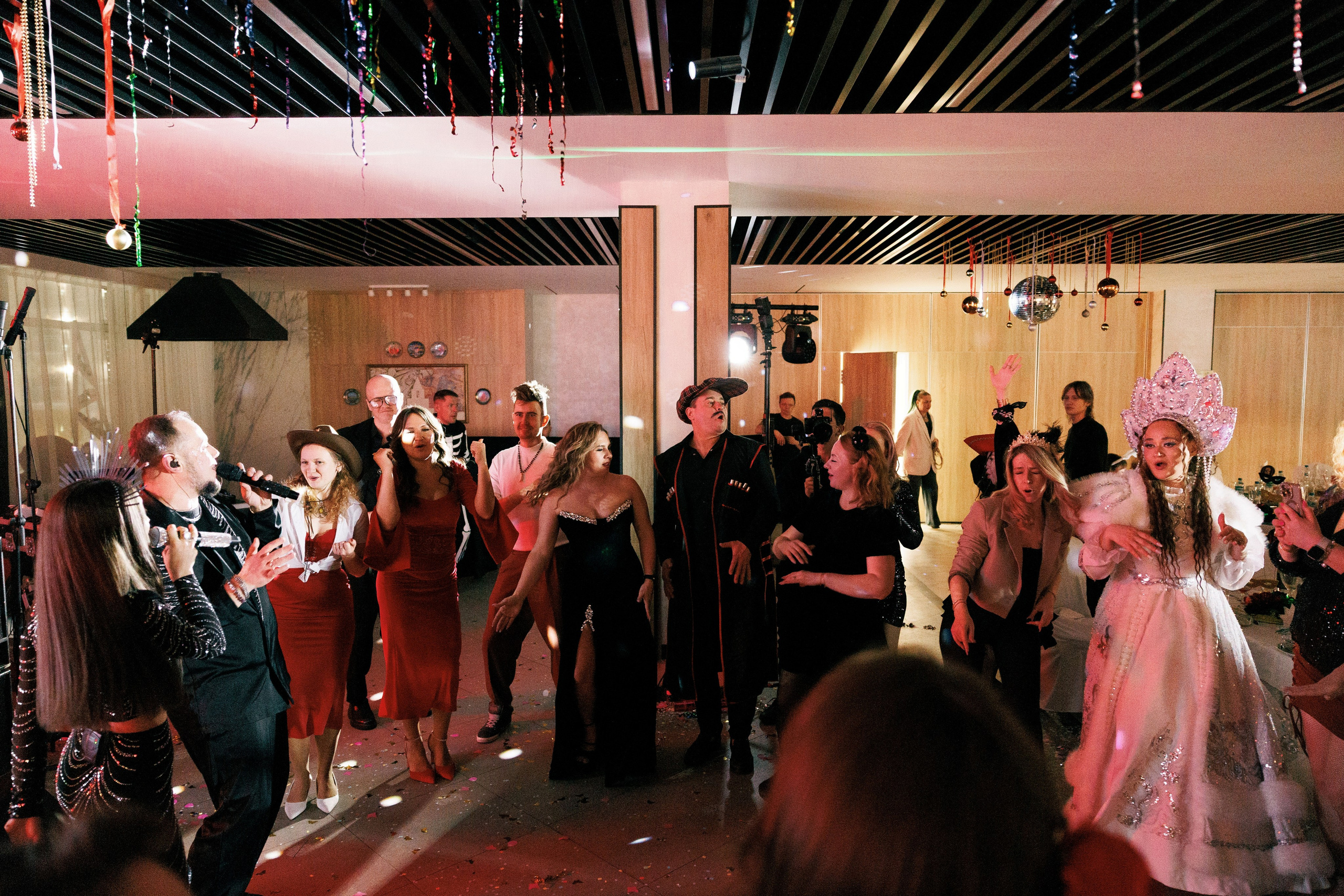 Новогодний ИВЕНТ Корпоратив 2026 (АМАКС Сафар отель). Свадебный фотограф и контент фотограф в Казани Малыгина Елена