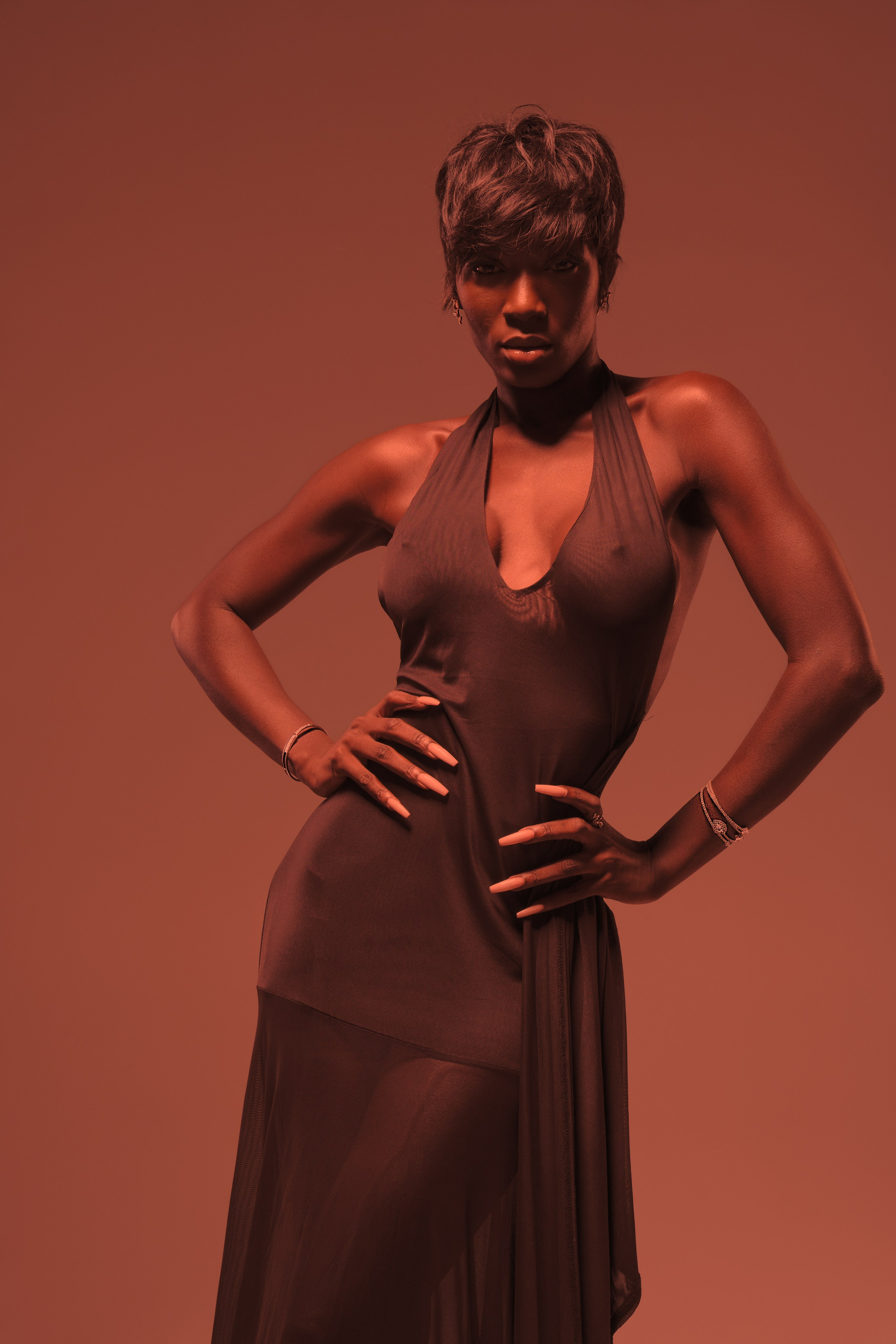 Я  фотограф. Работаю в городе Москва,