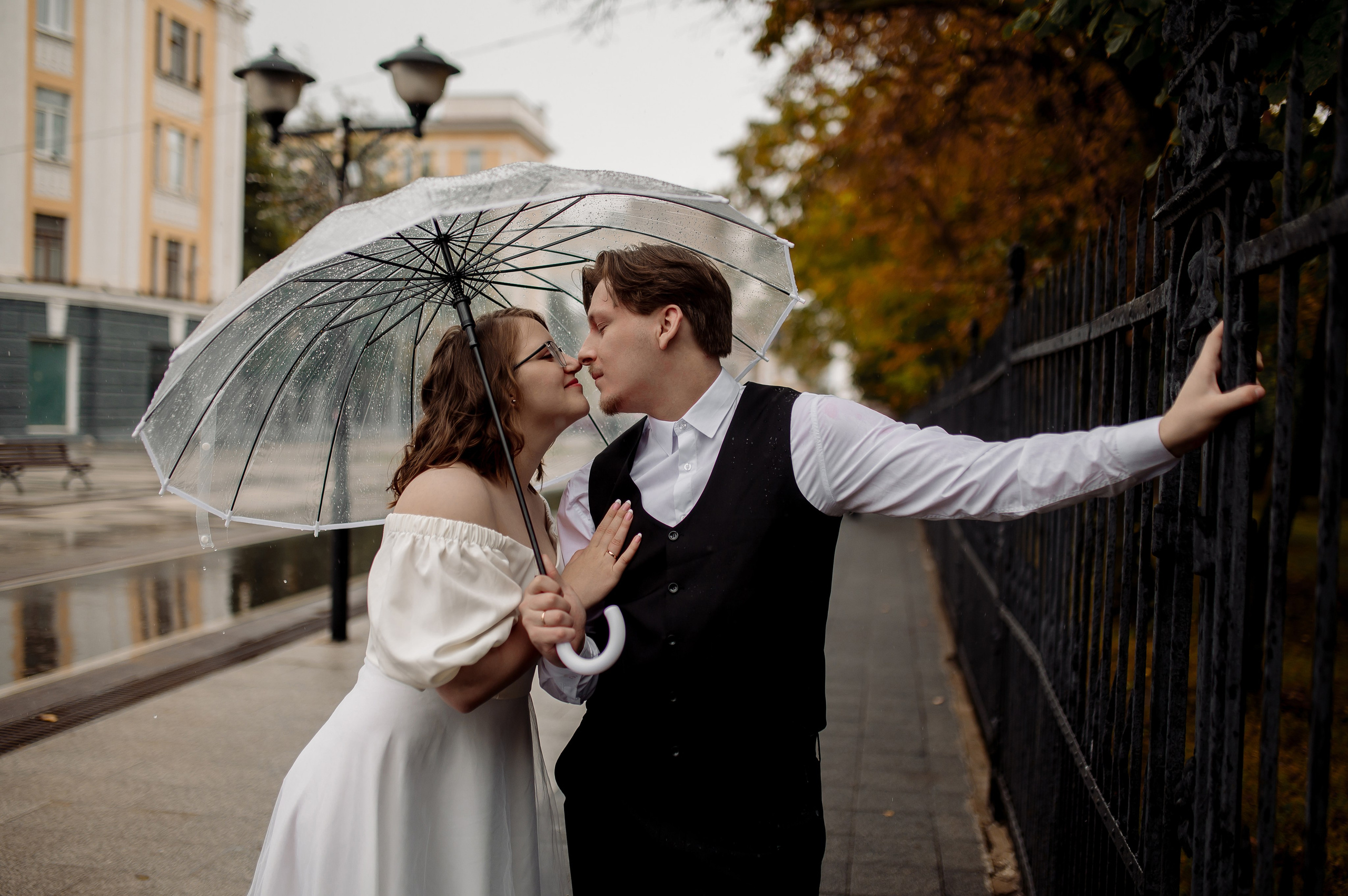 Свадьбная прогулка Кати и Артема. Фотограф Мария Стрелкова